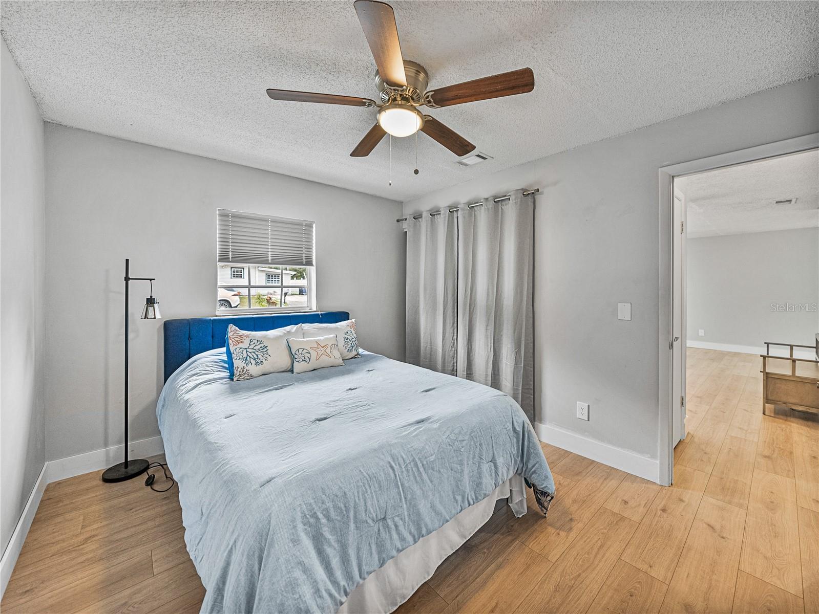 2104 W OKALOOSA AVE, TAMPA, FL, 33604