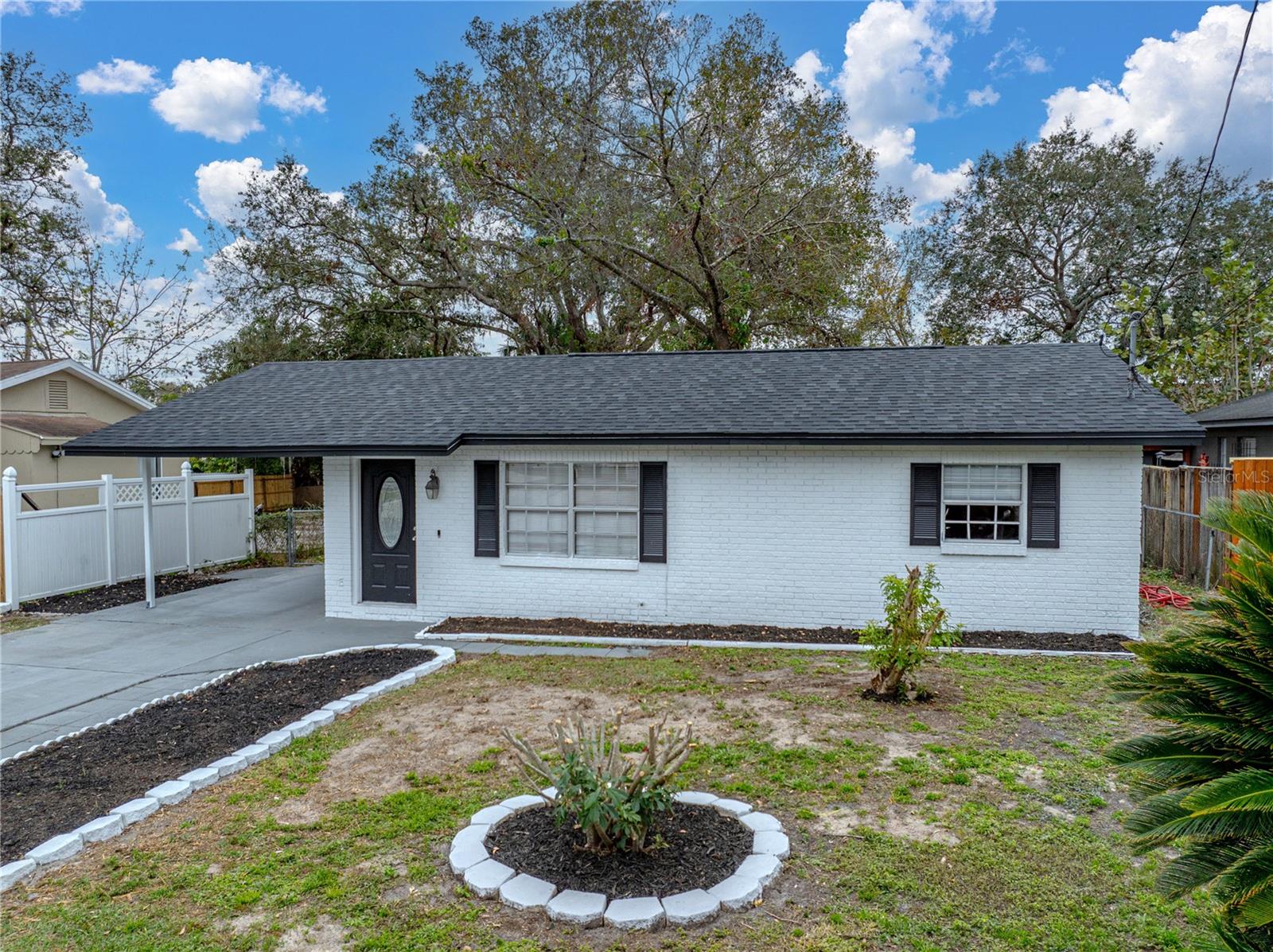 2104 W OKALOOSA AVE, TAMPA, FL, 33604