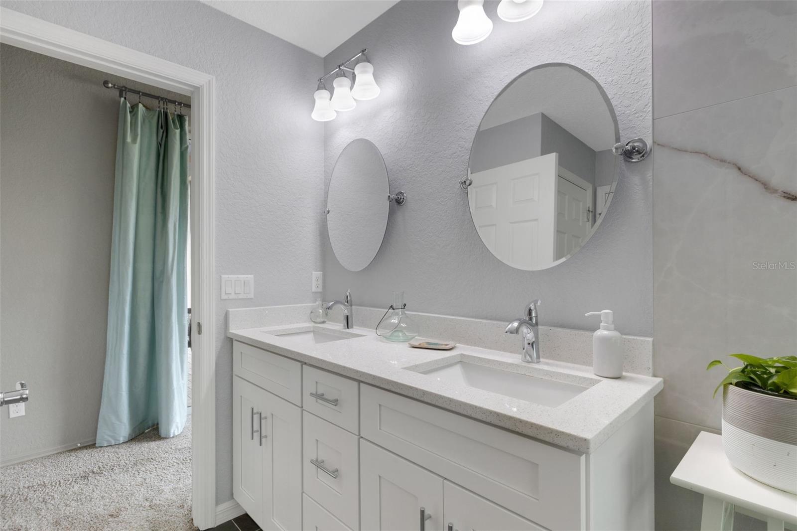 336 DEL SOL AVE, DAVENPORT, FL, 33837