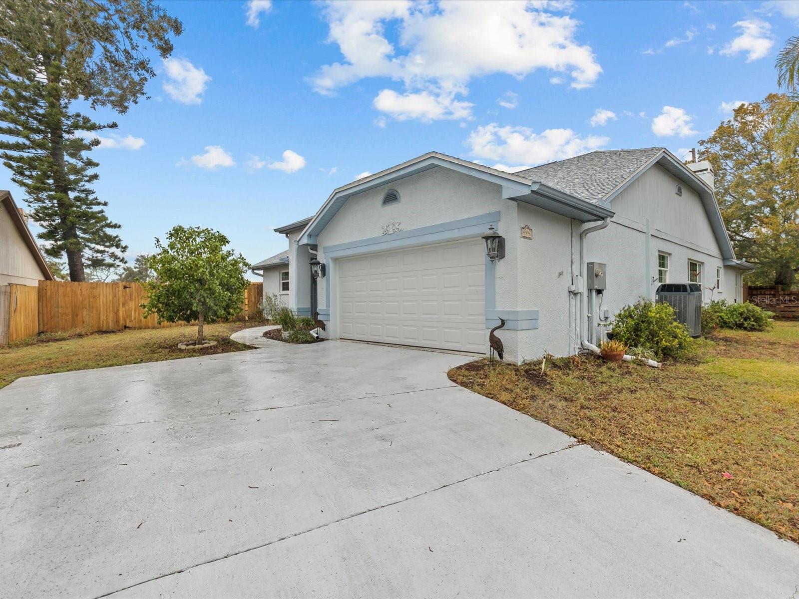 4994 KLOSTERMAN OAKS BLVD, PALM HARBOR, FL, 34683