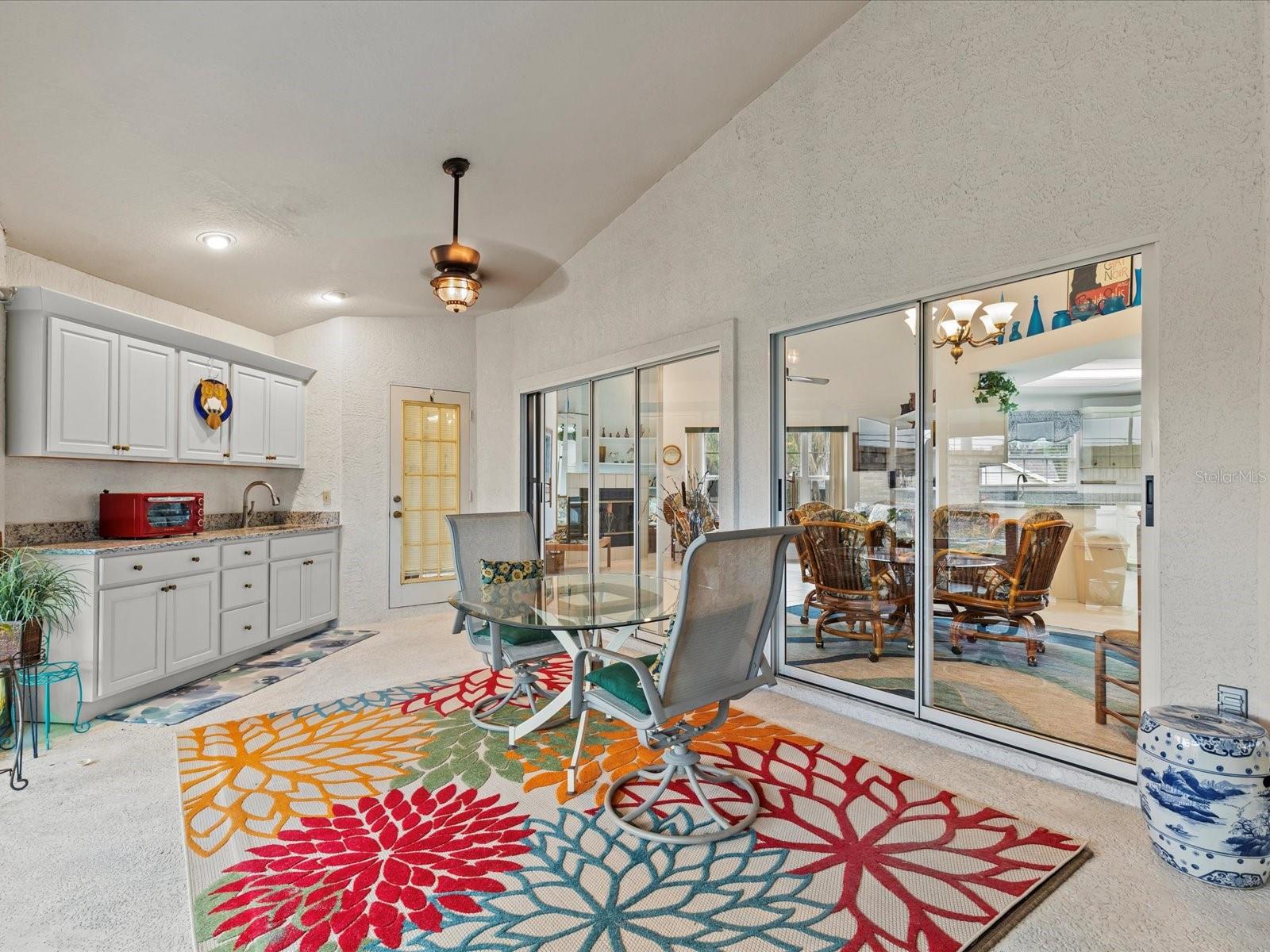 4994 KLOSTERMAN OAKS BLVD, PALM HARBOR, FL, 34683