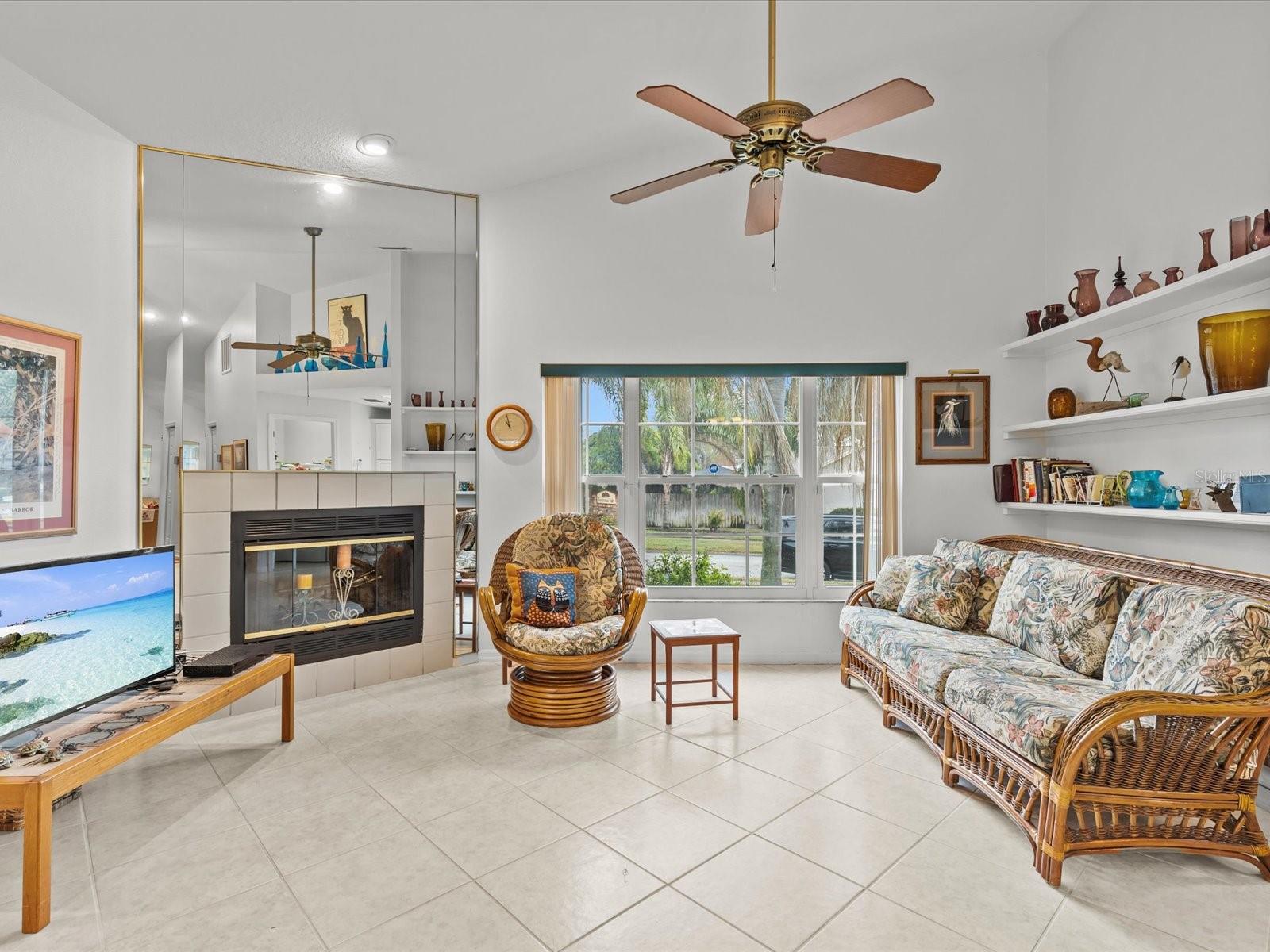 4994 KLOSTERMAN OAKS BLVD, PALM HARBOR, FL, 34683