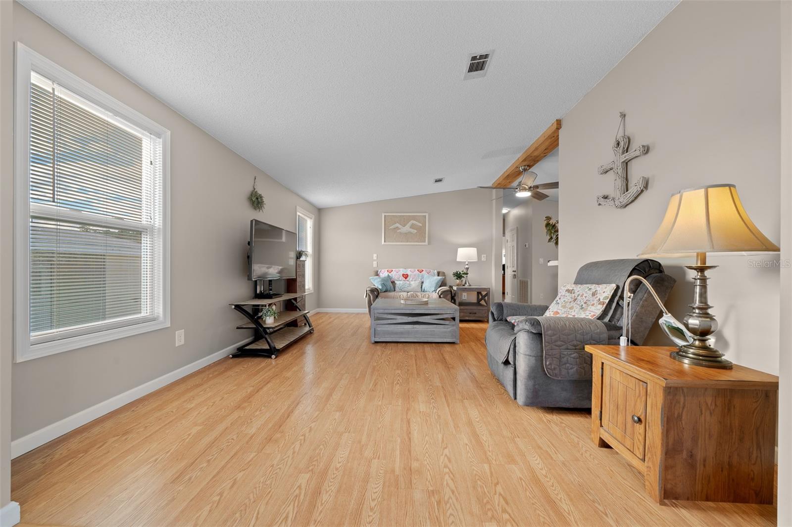1706 PEBBLE BEACH LN, LADY LAKE, FL, 32159