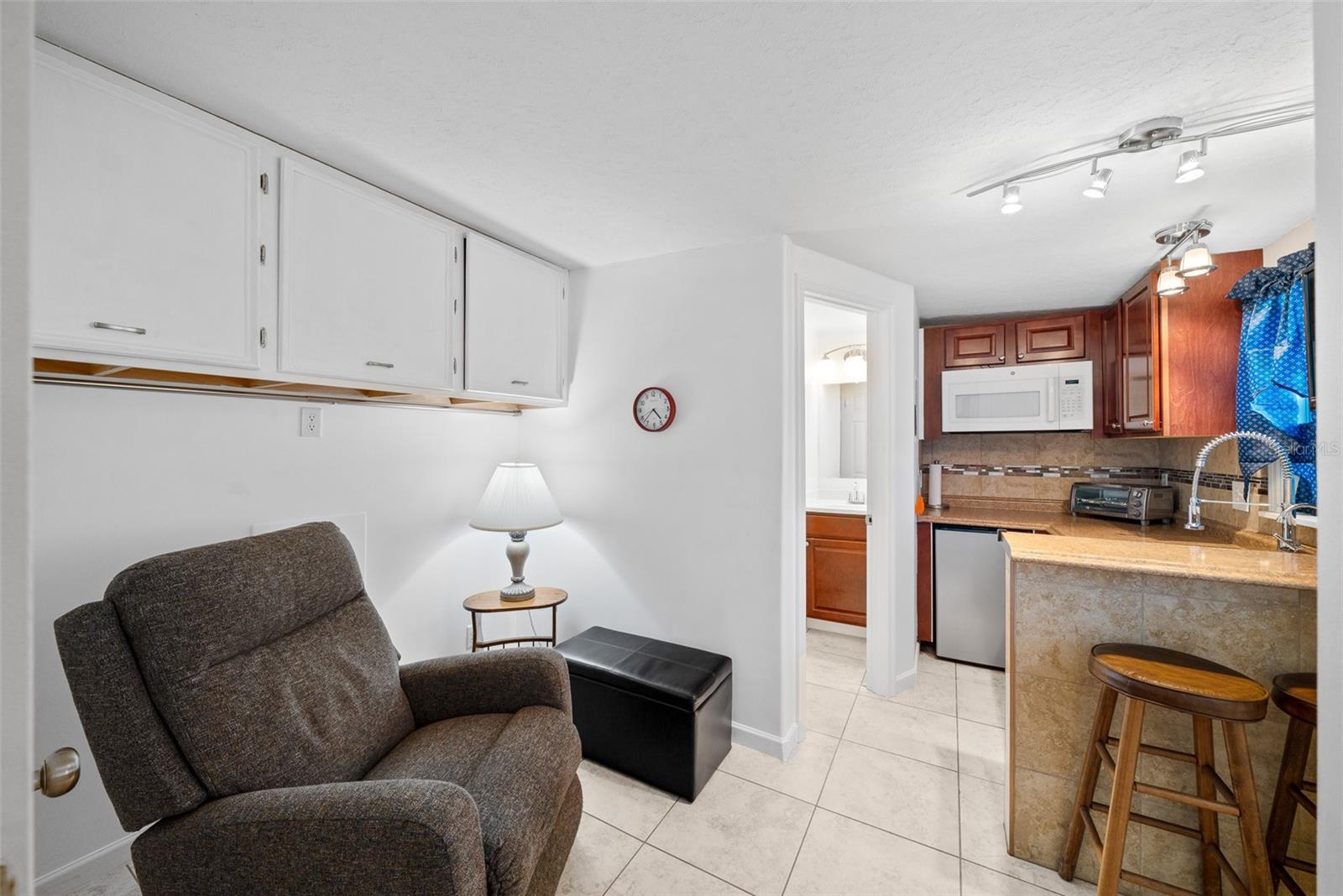1706 PEBBLE BEACH LN, LADY LAKE, FL, 32159