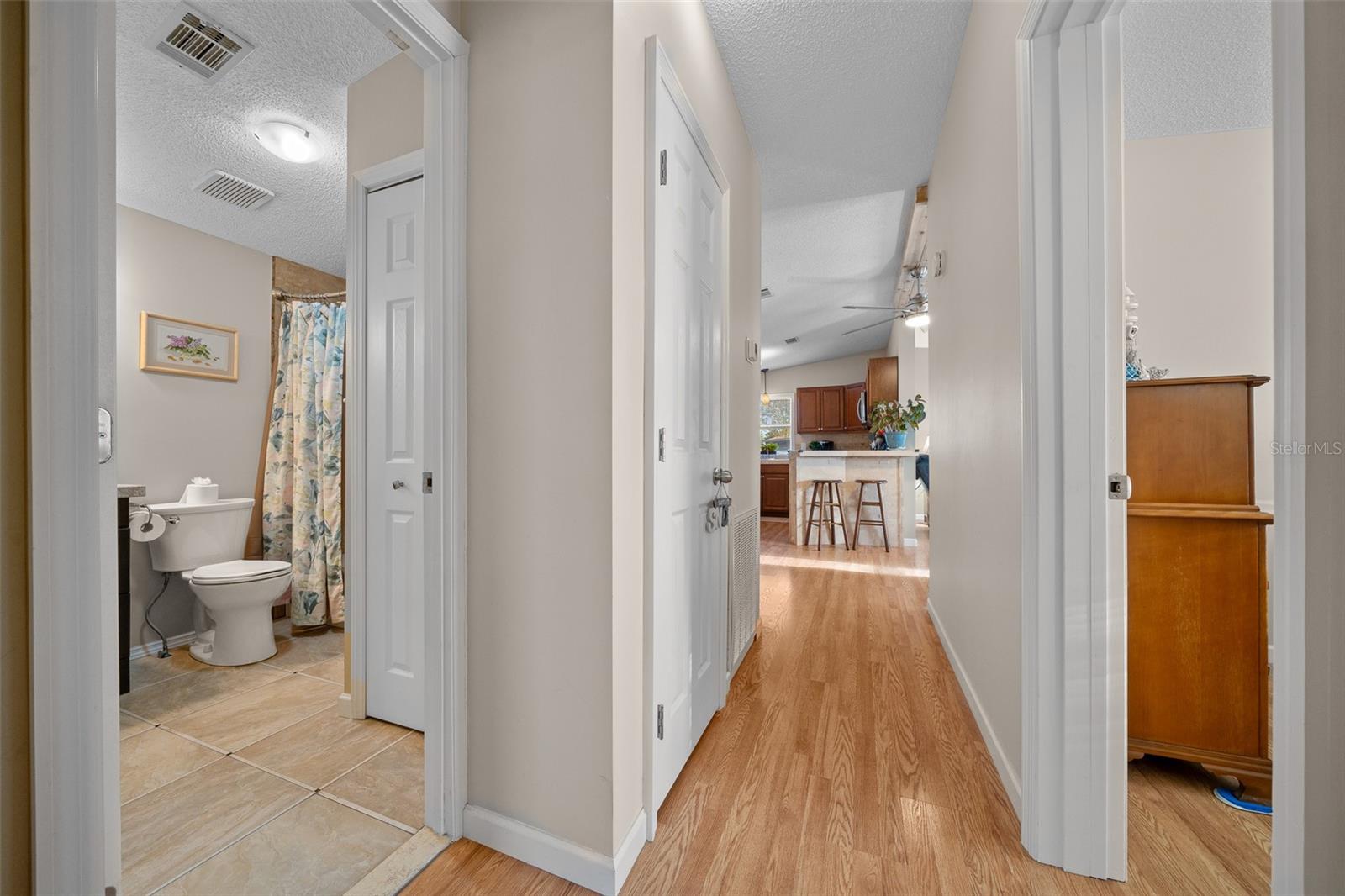1706 PEBBLE BEACH LN, LADY LAKE, FL, 32159