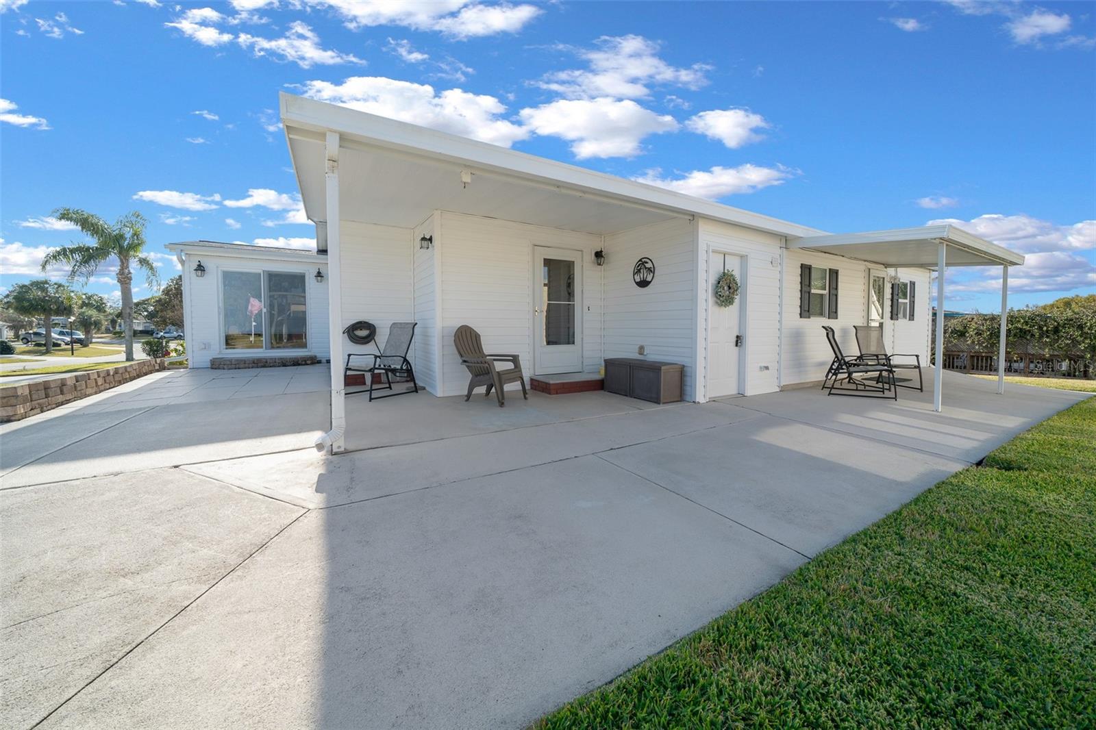 1706 PEBBLE BEACH LN, LADY LAKE, FL, 32159