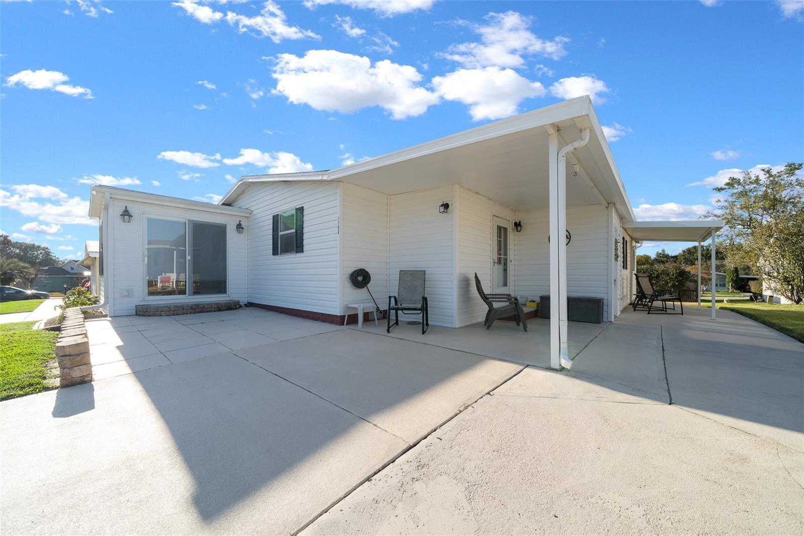 1706 PEBBLE BEACH LN, LADY LAKE, FL, 32159