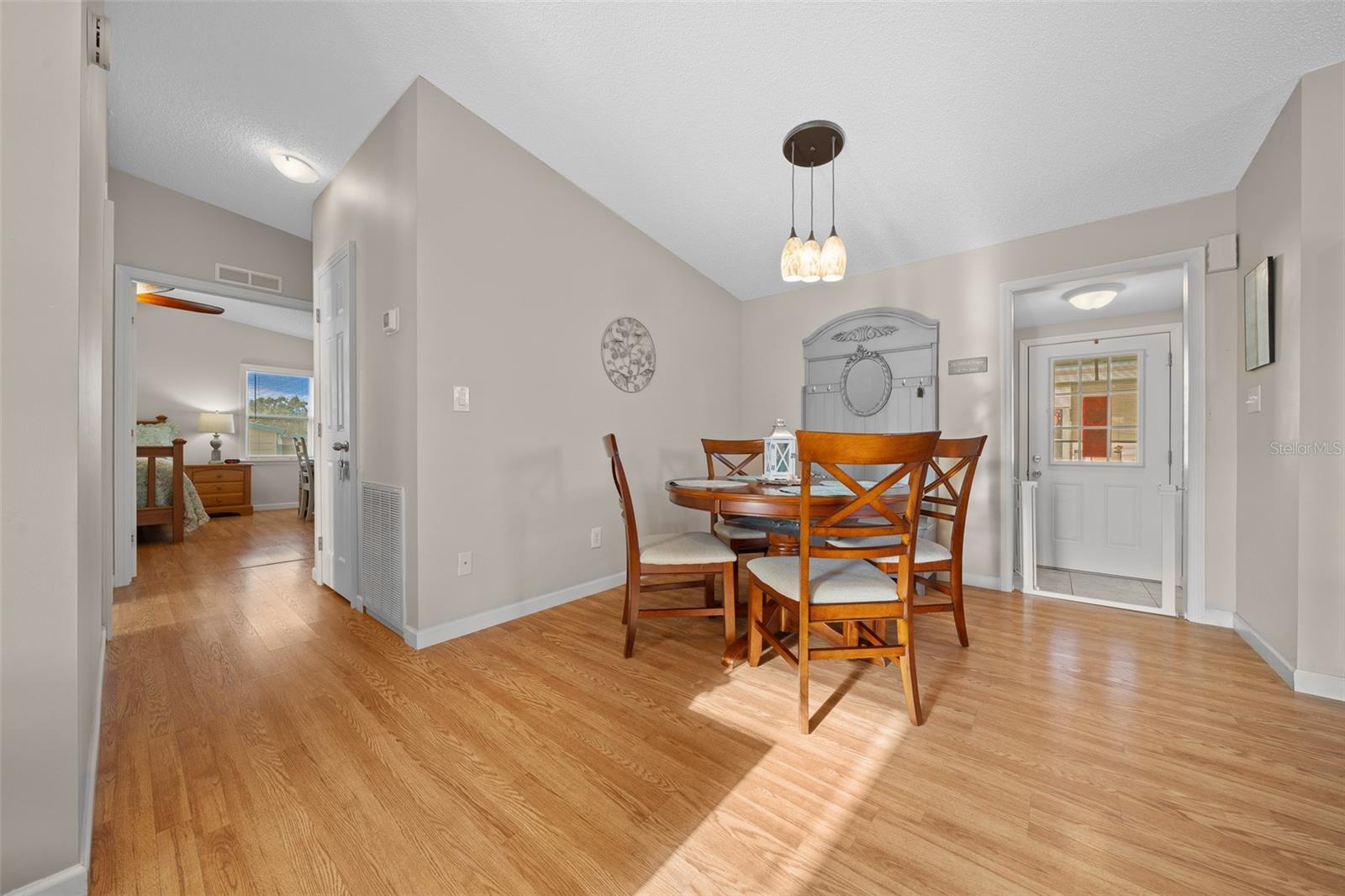 1706 PEBBLE BEACH LN, LADY LAKE, FL, 32159