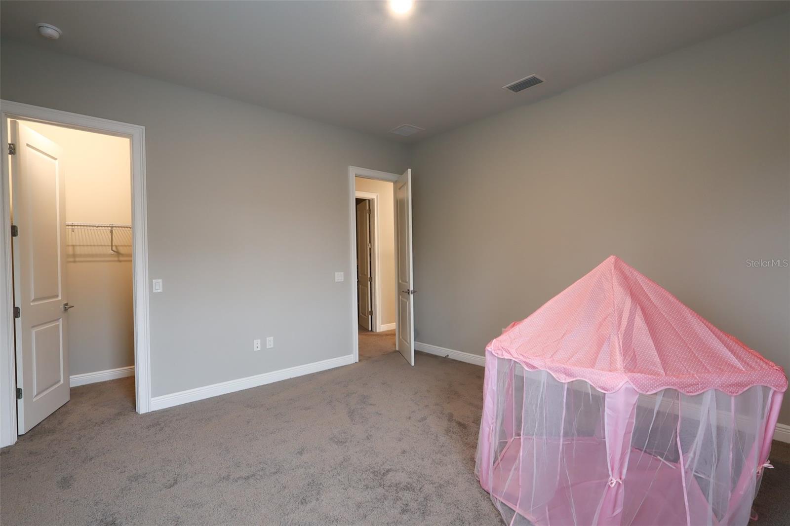 18025 NIMICK RD, WEEKI WACHEE, FL, 34614
