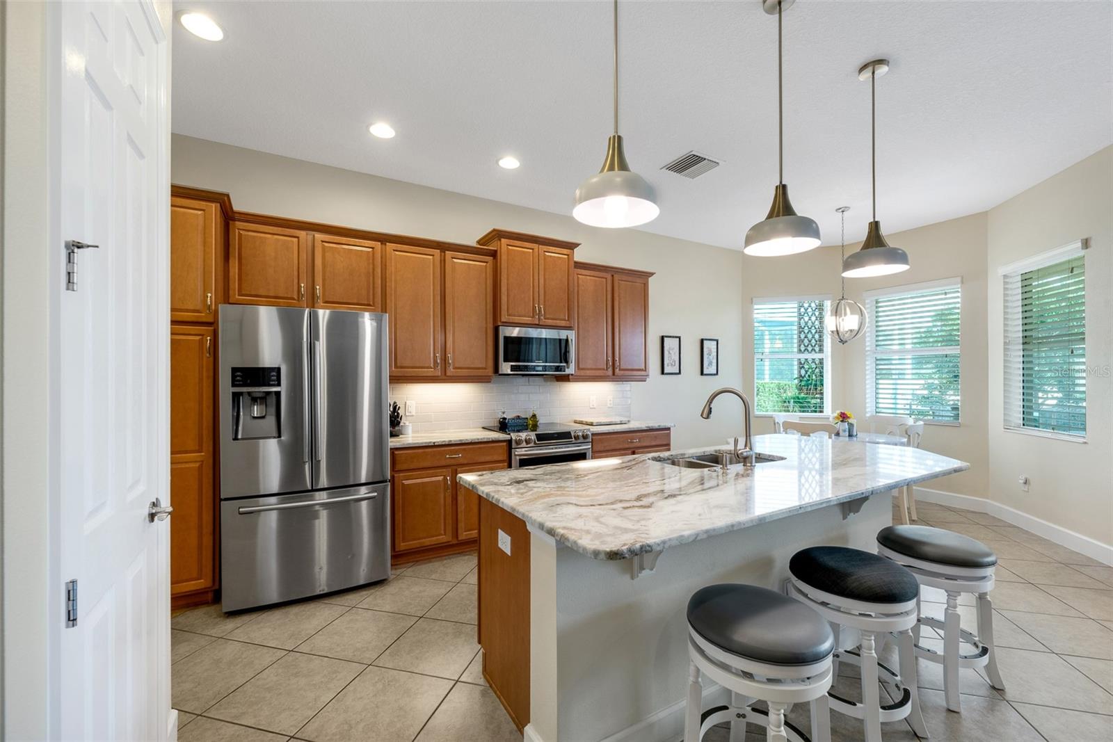 1649 EMERALD DUNES DR, SUN CITY CENTER, FL, 33573