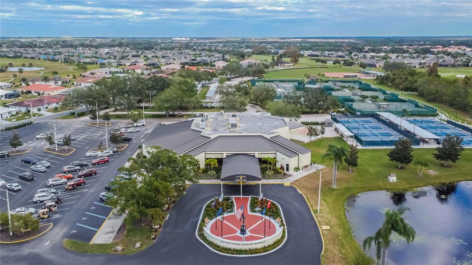 1649 EMERALD DUNES DR, SUN CITY CENTER, FL, 33573