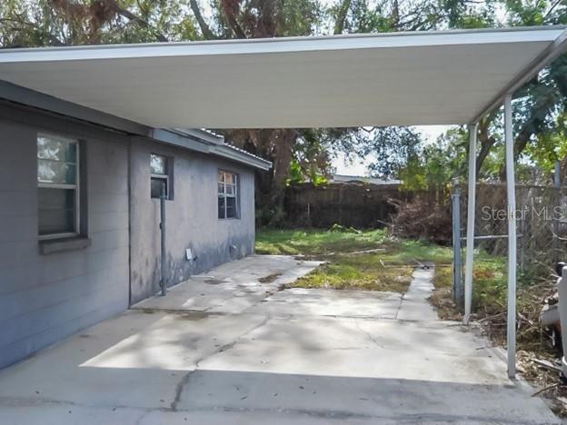 7607 LAVENDER LN, TAMPA, FL, 33619