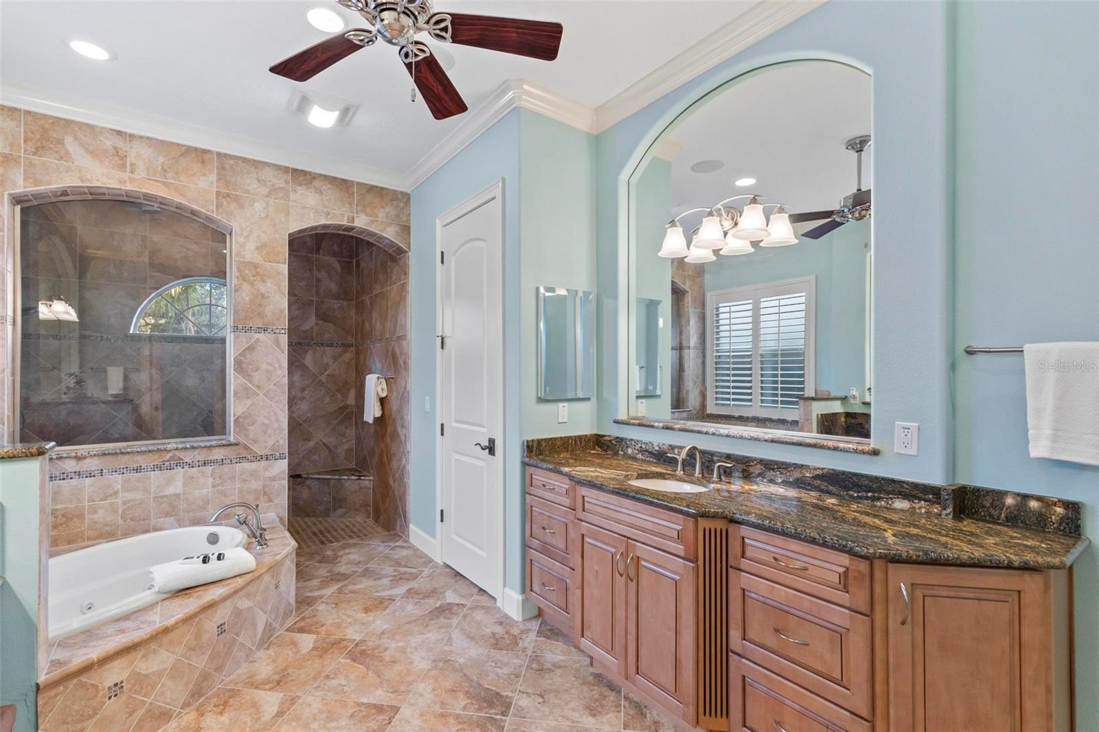 26 N VILLAGE PKWY, PALM COAST, FL, 32137
