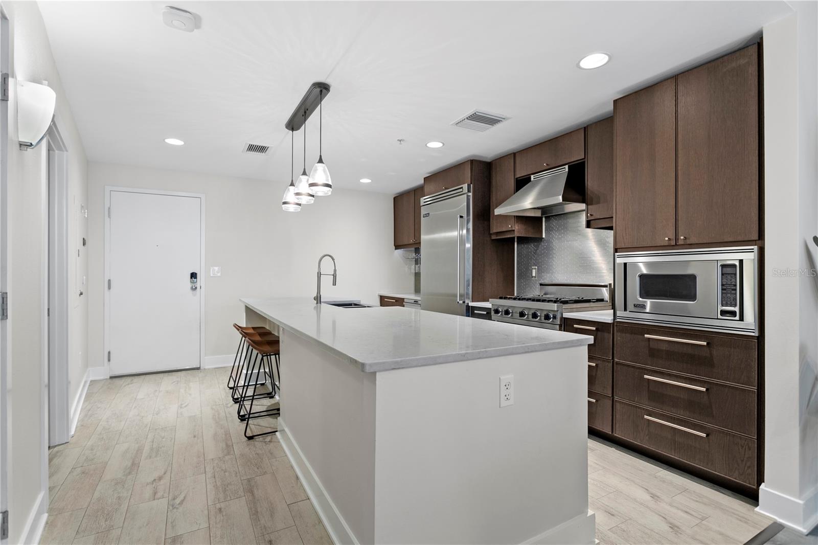 1120 E KENNEDY BLVD #413, TAMPA, FL, 33602