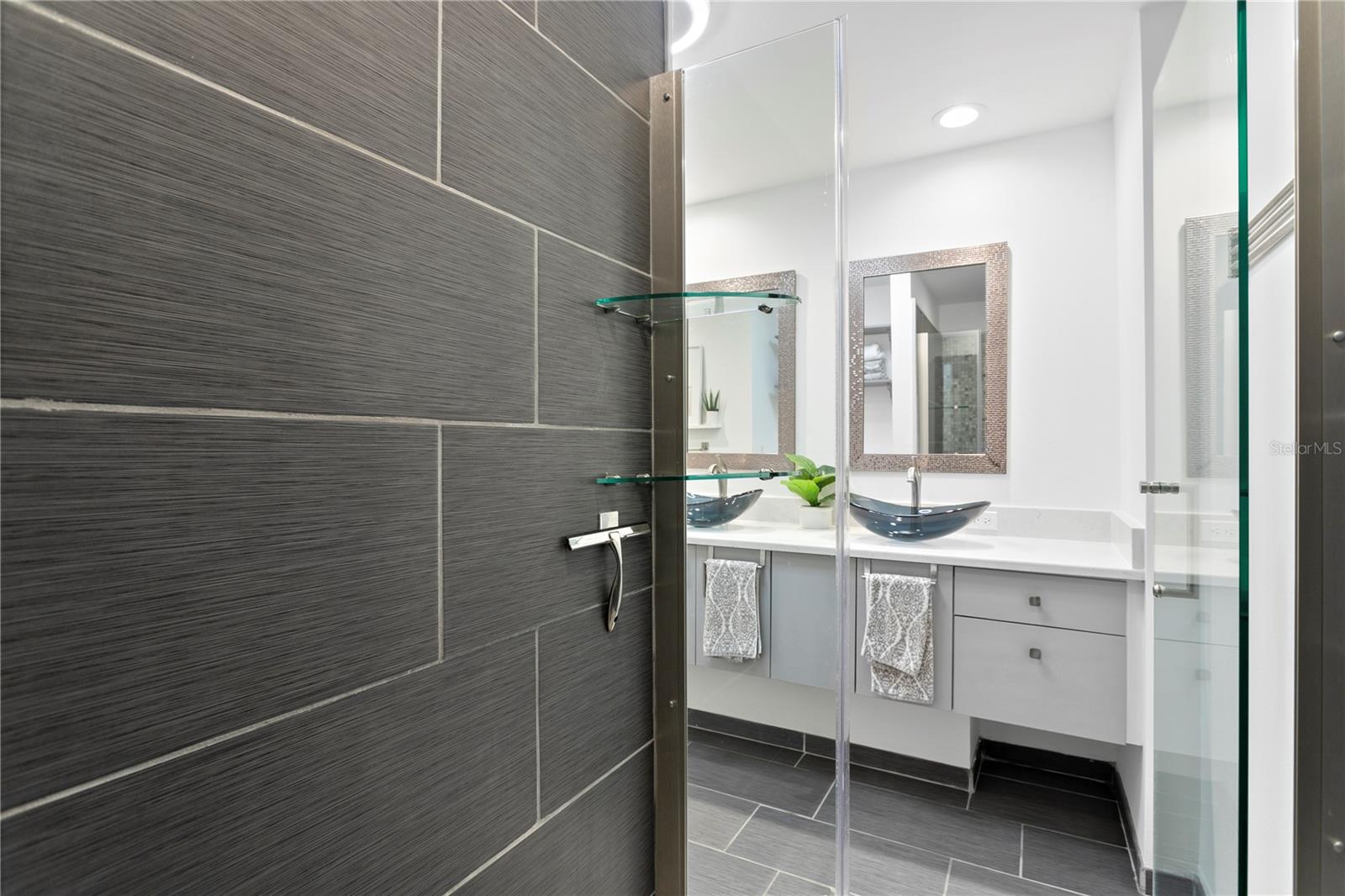 1120 E KENNEDY BLVD #413, TAMPA, FL, 33602