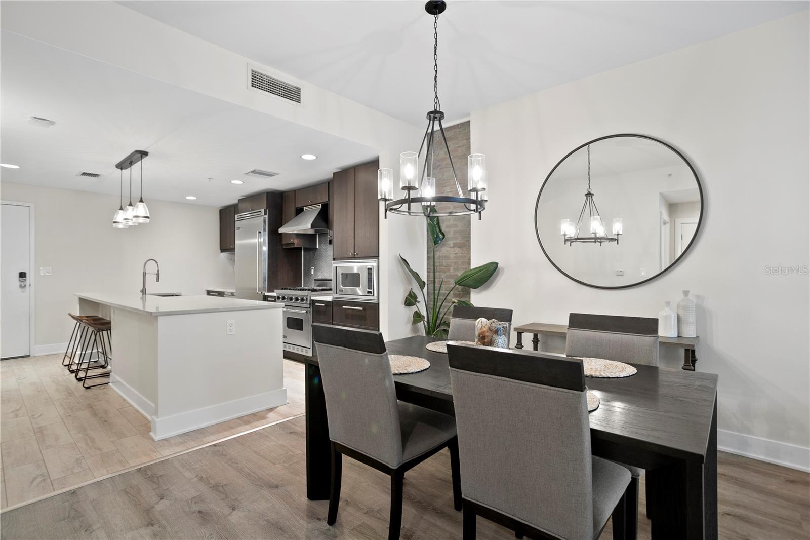 1120 E KENNEDY BLVD #413, TAMPA, FL, 33602