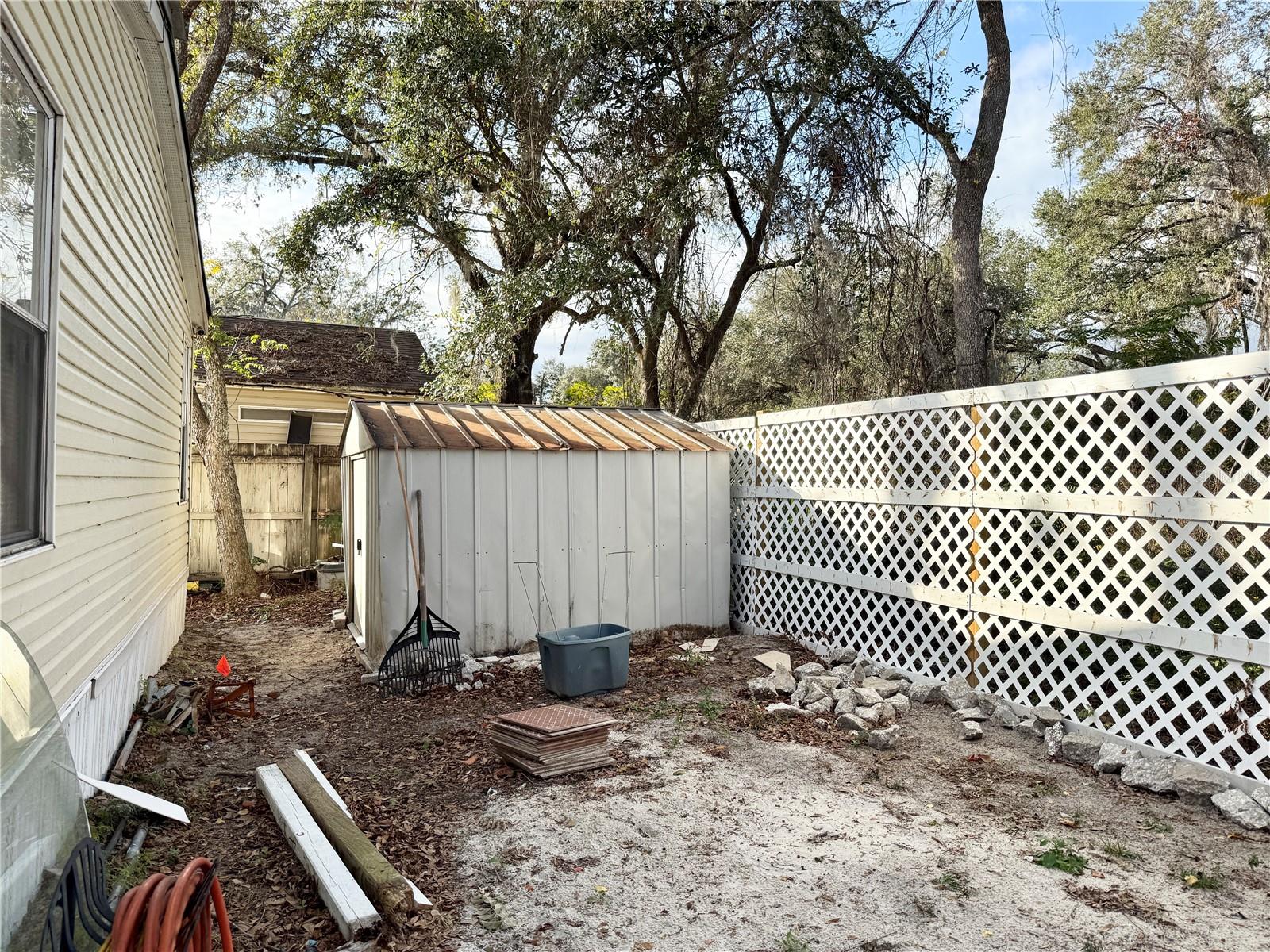 10538 BAY HILLS CIR, THONOTOSASSA, FL, 33592