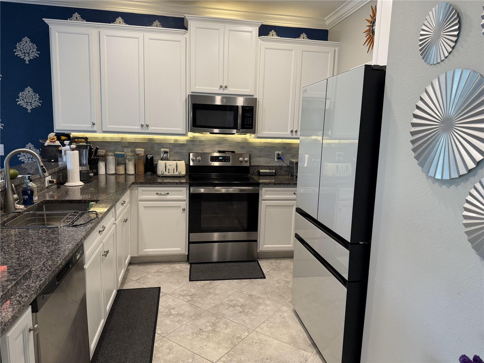 2253 CERULEAN SKY DR, LUTZ, FL, 33558