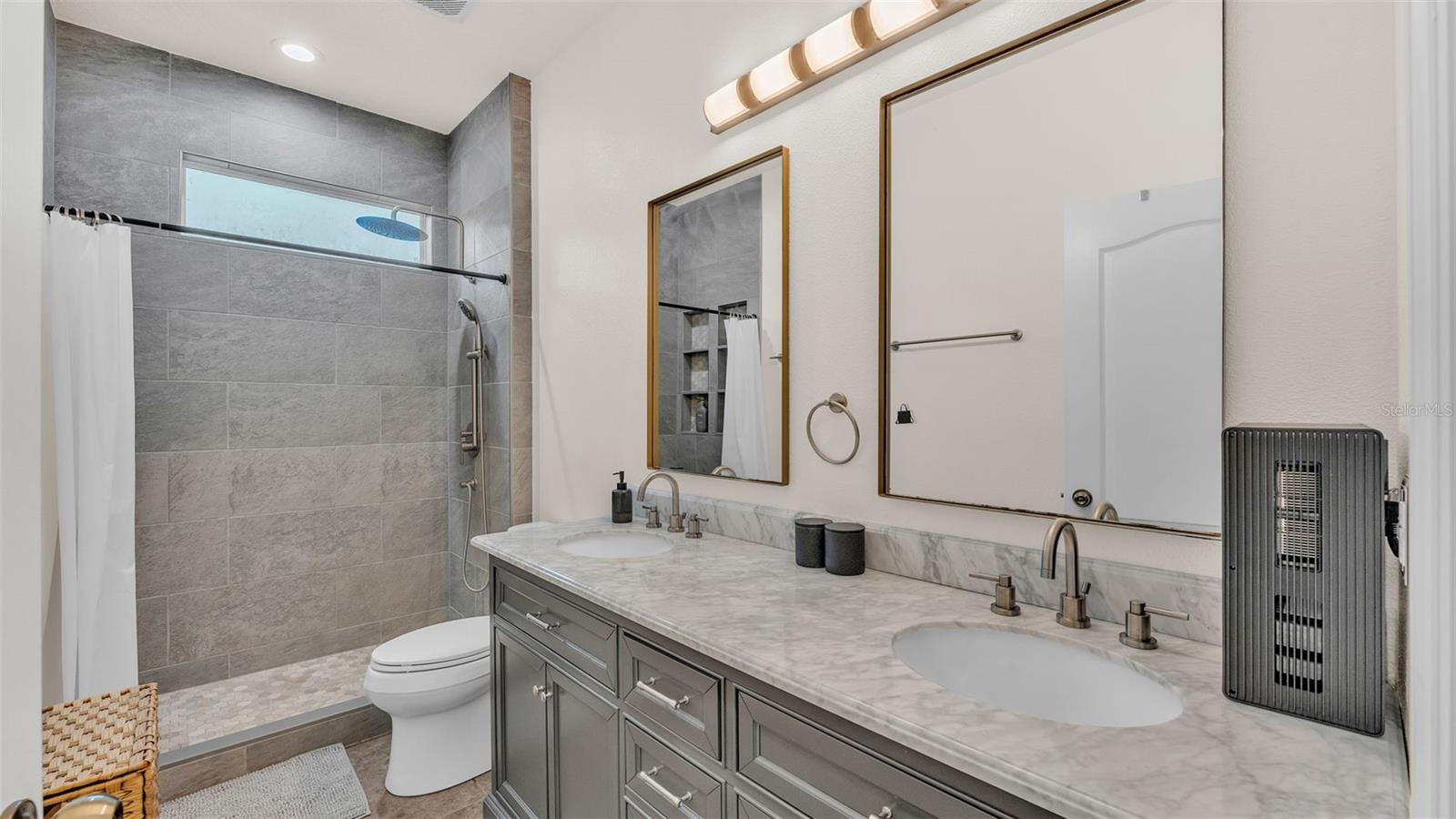 178 MAGNETA LOOP, AUBURNDALE, FL, 33823