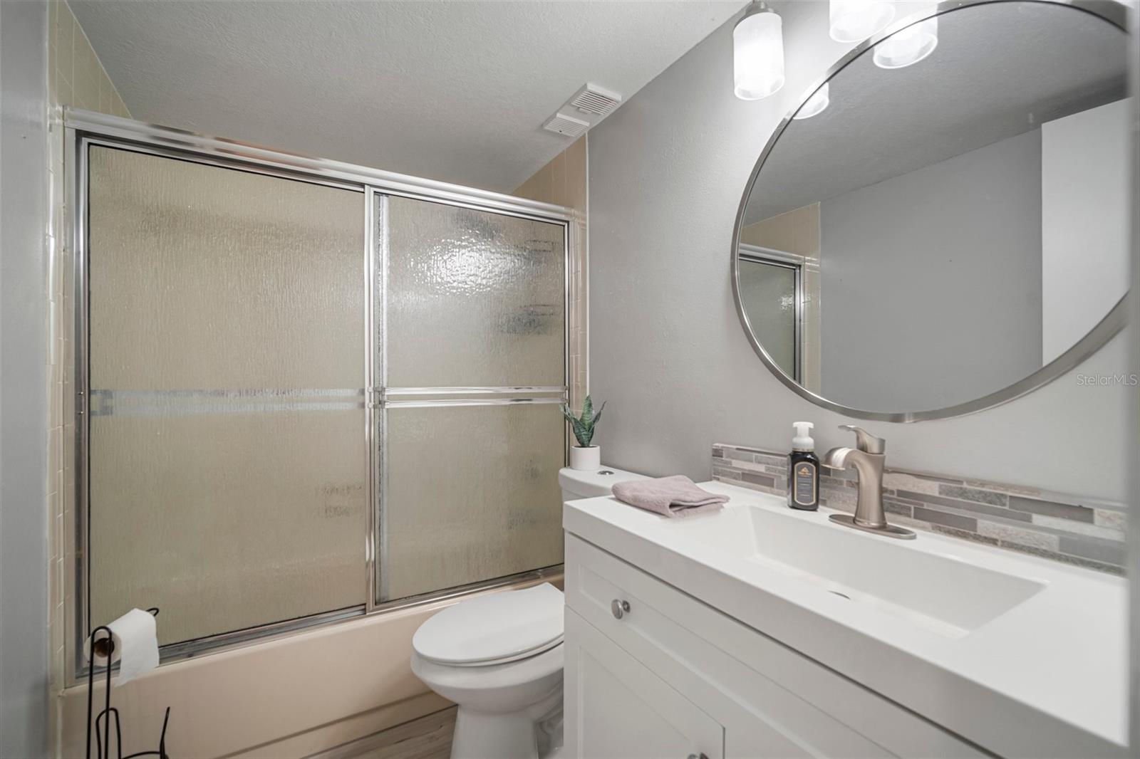 2424 W TAMPA BAY BLVD #L102, TAMPA, FL, 33607