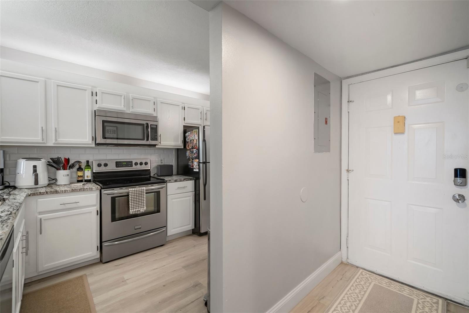 2424 W TAMPA BAY BLVD #L102, TAMPA, FL, 33607