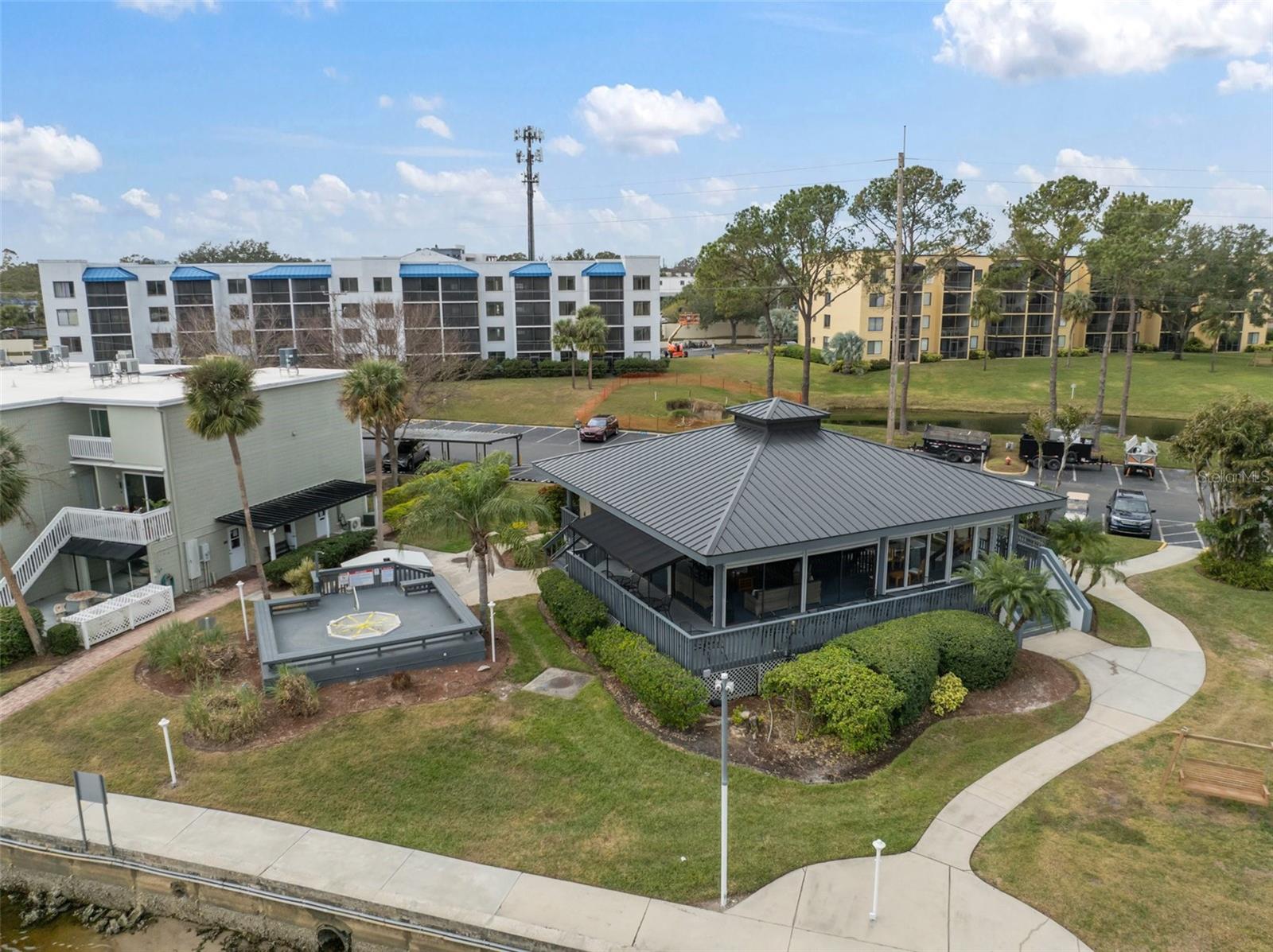 2424 W TAMPA BAY BLVD #L102, TAMPA, FL, 33607