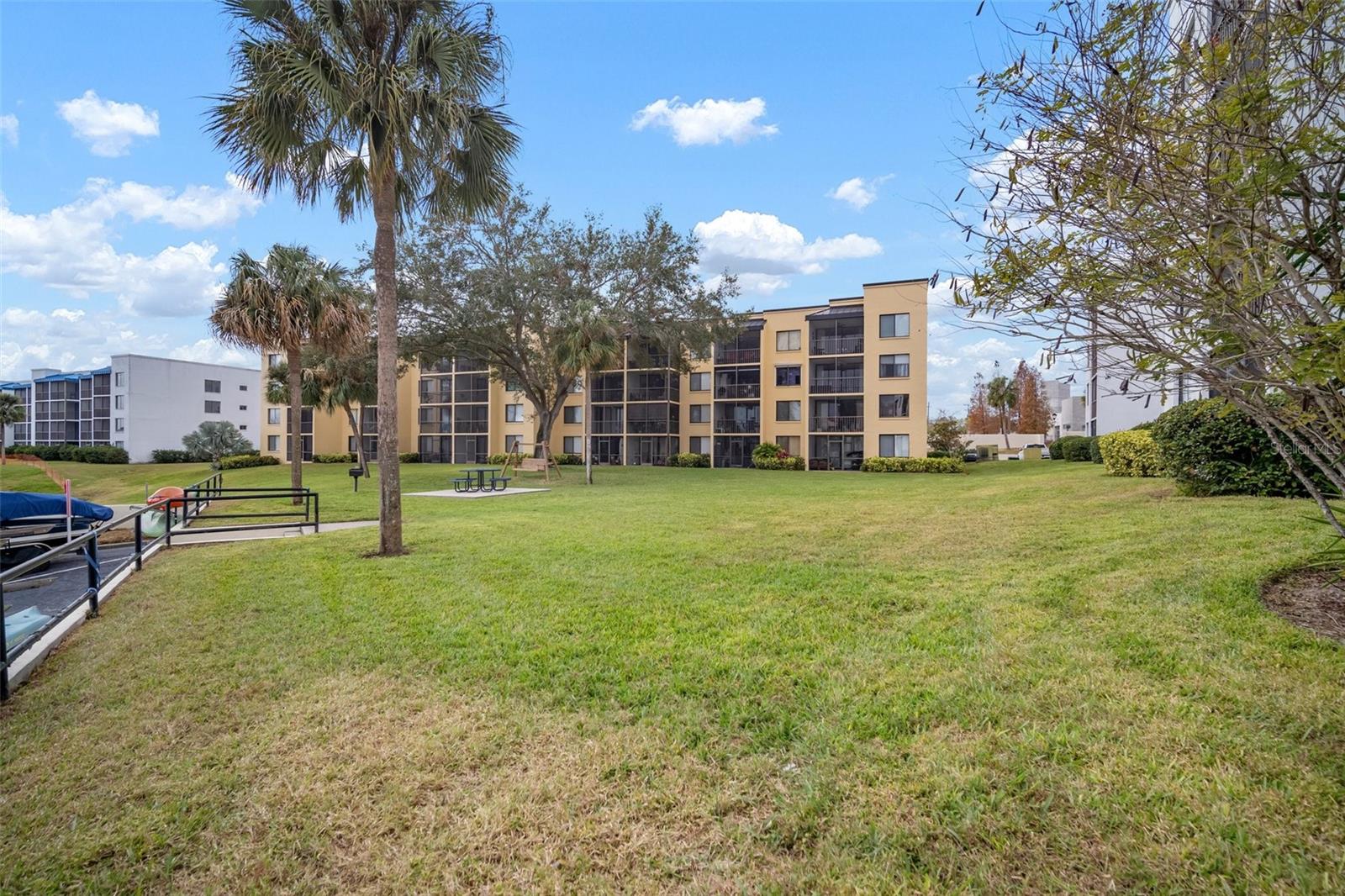 2424 W TAMPA BAY BLVD #L102, TAMPA, FL, 33607