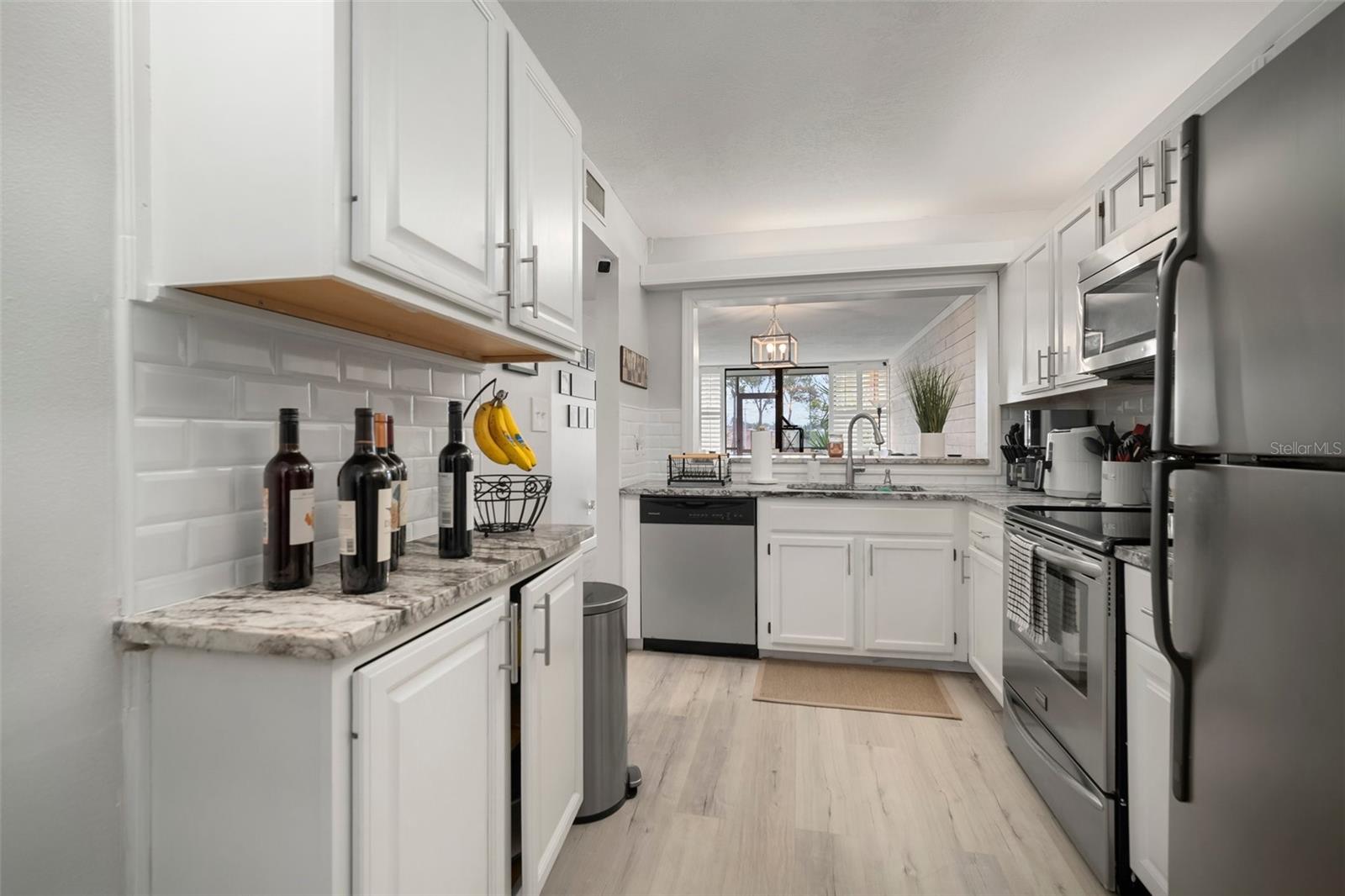 2424 W TAMPA BAY BLVD #L102, TAMPA, FL, 33607