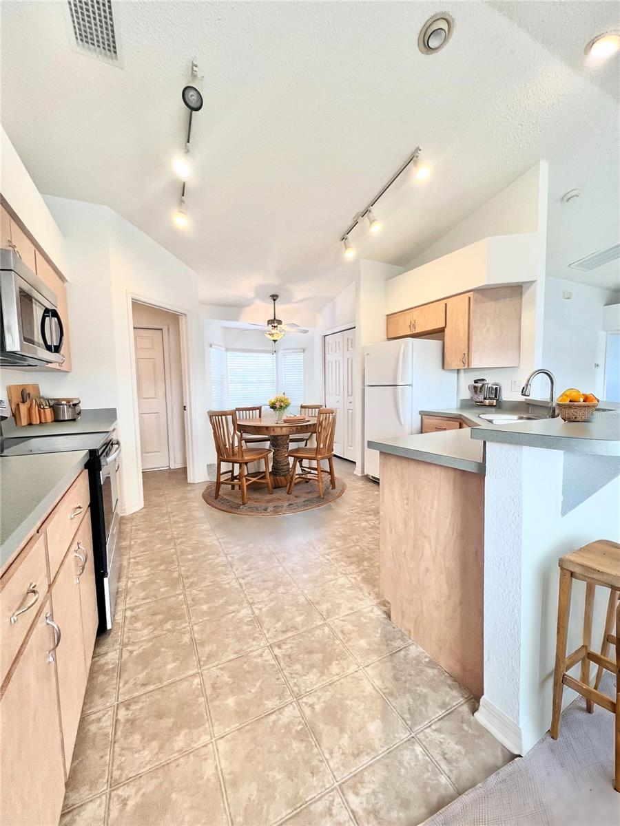 351 CLOVERDALE RD, WINTER HAVEN, FL, 33884