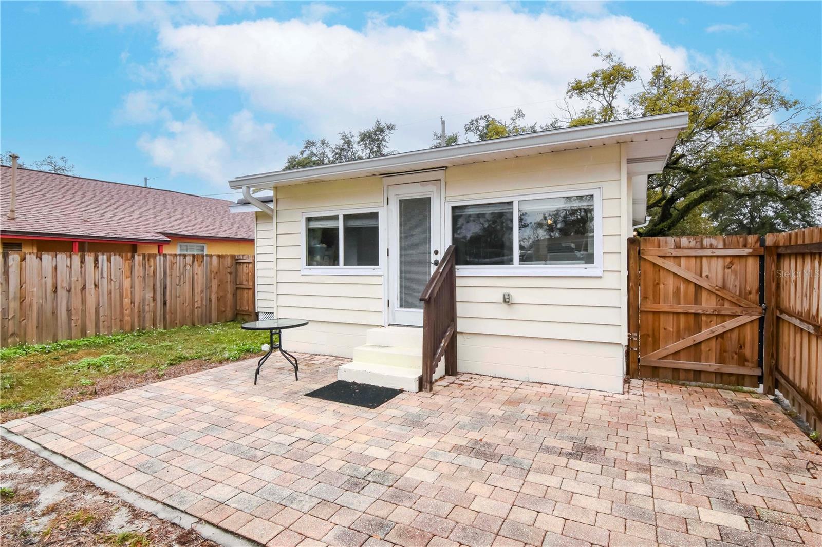 310 W HILDA ST, TAMPA, FL, 33603