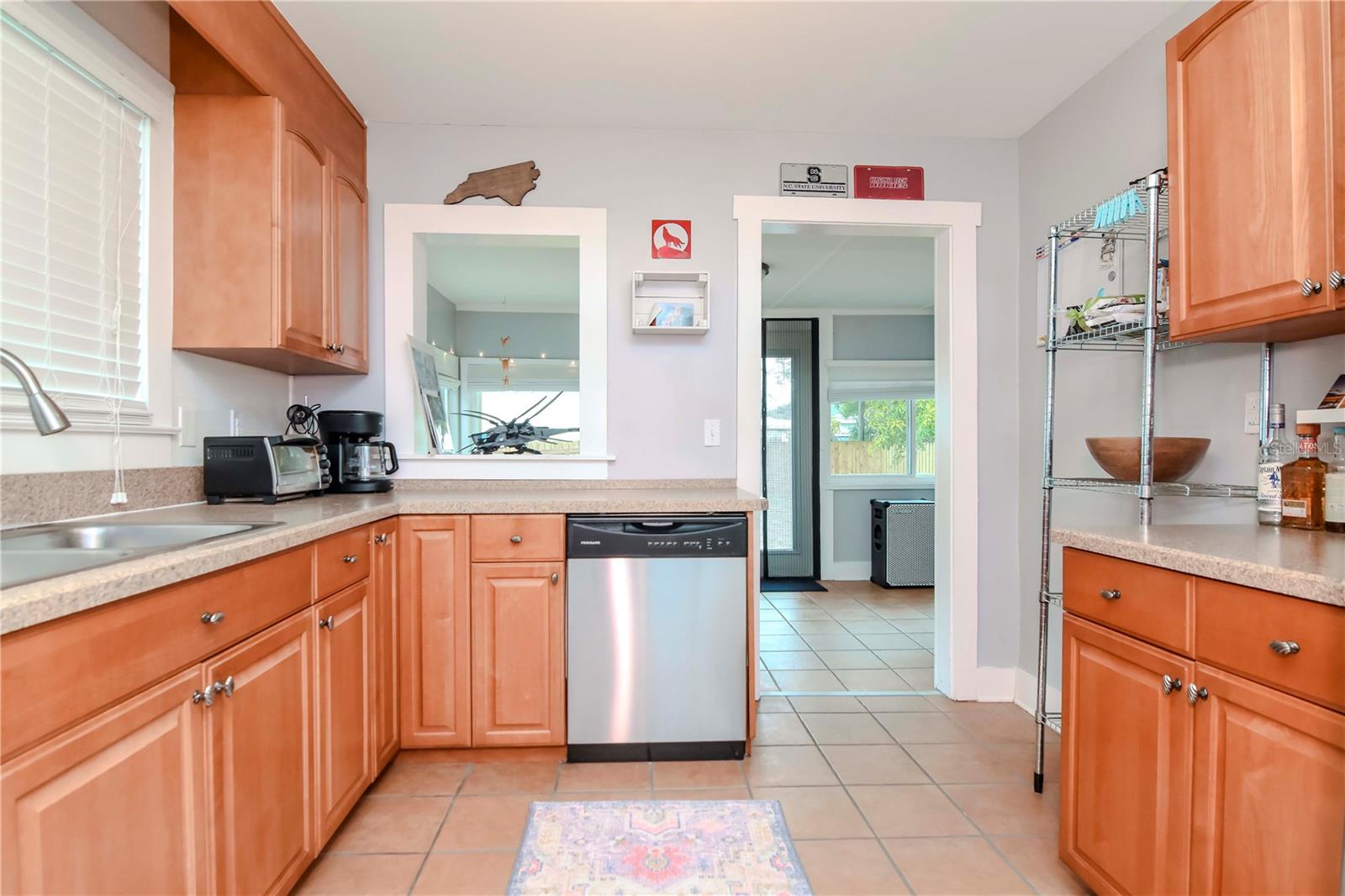 310 W HILDA ST, TAMPA, FL, 33603