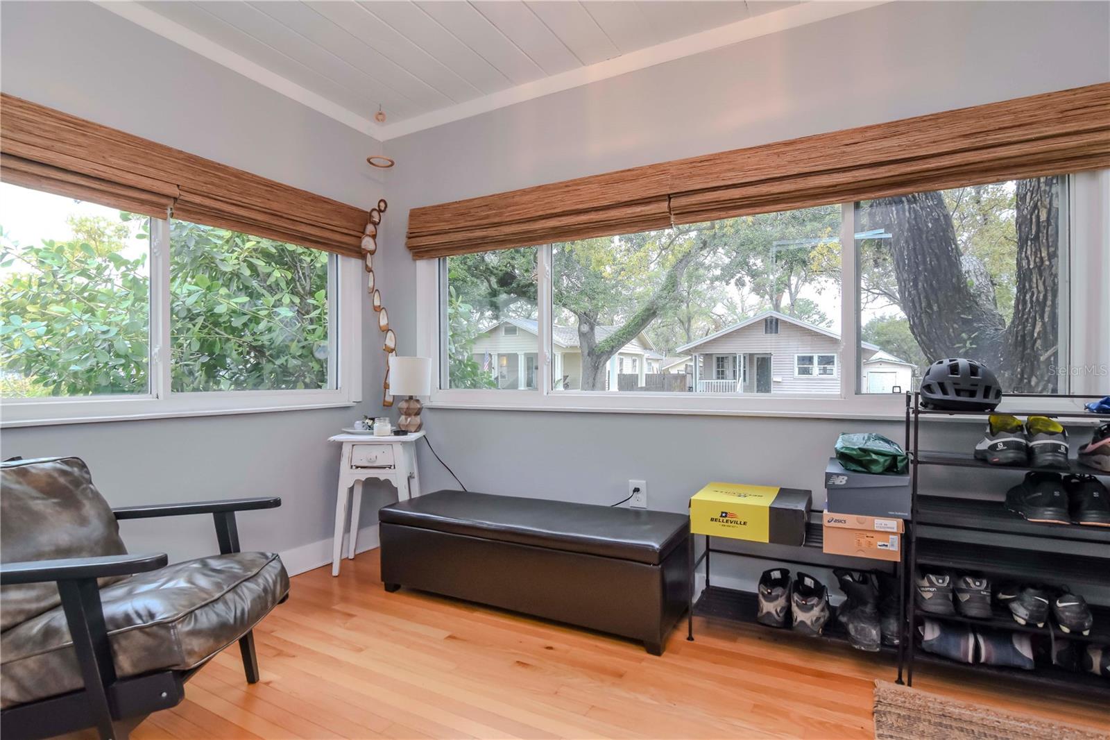 310 W HILDA ST, TAMPA, FL, 33603