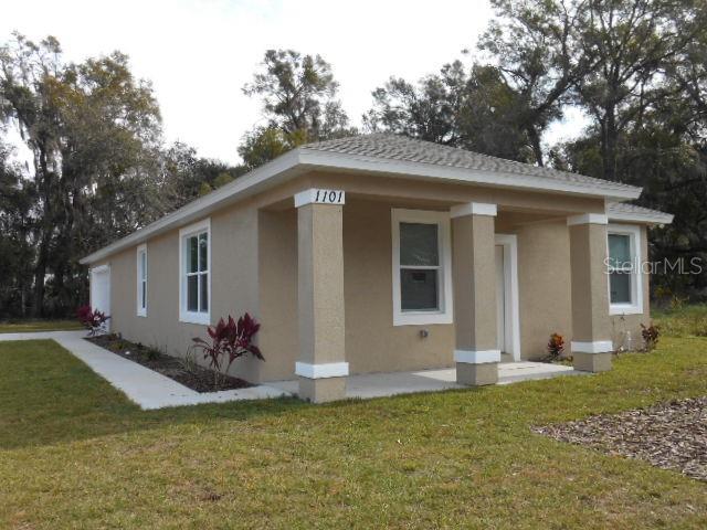 1101 S ADELLE AVE, DELAND, FL, 32720