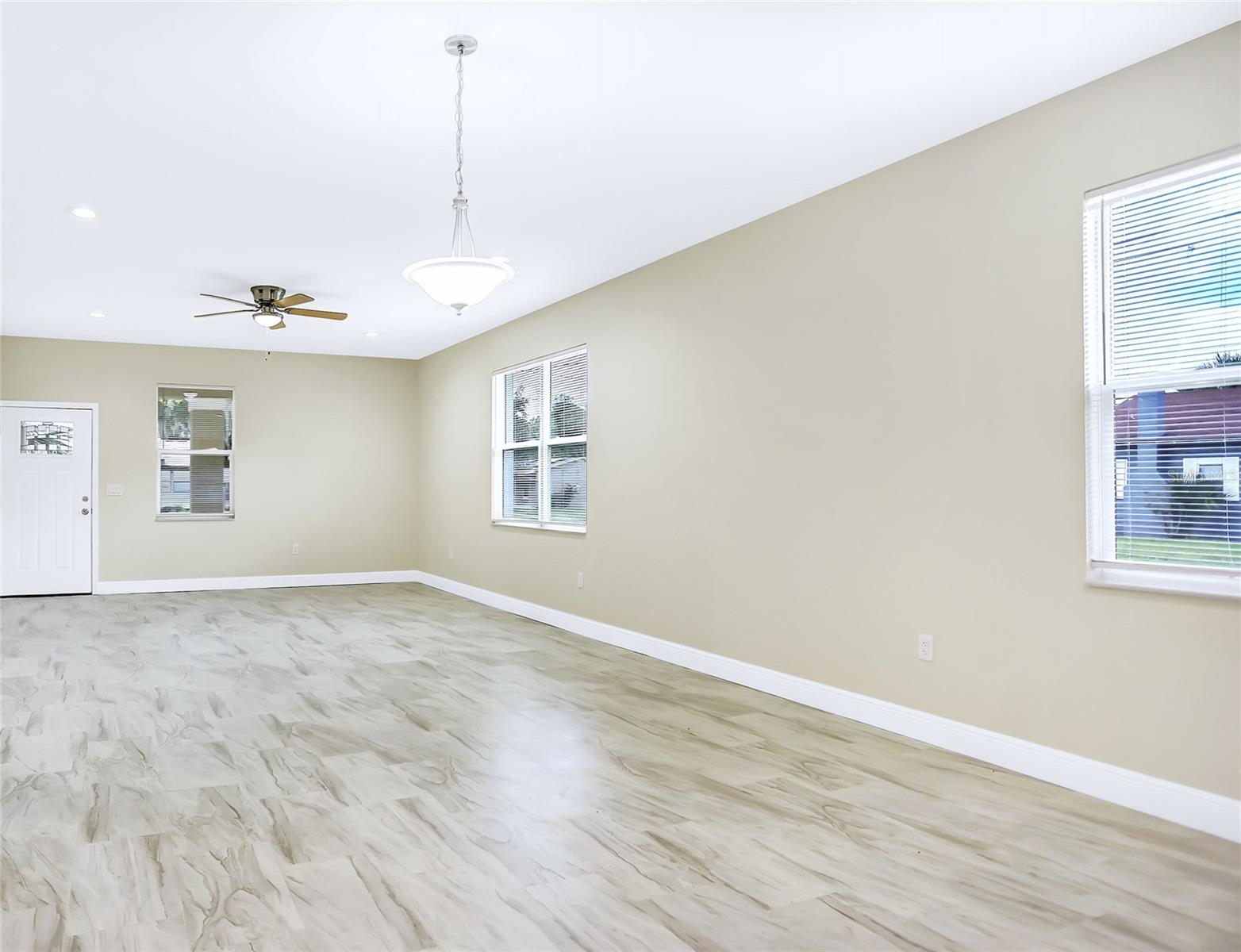 1101 S ADELLE AVE, DELAND, FL, 32720