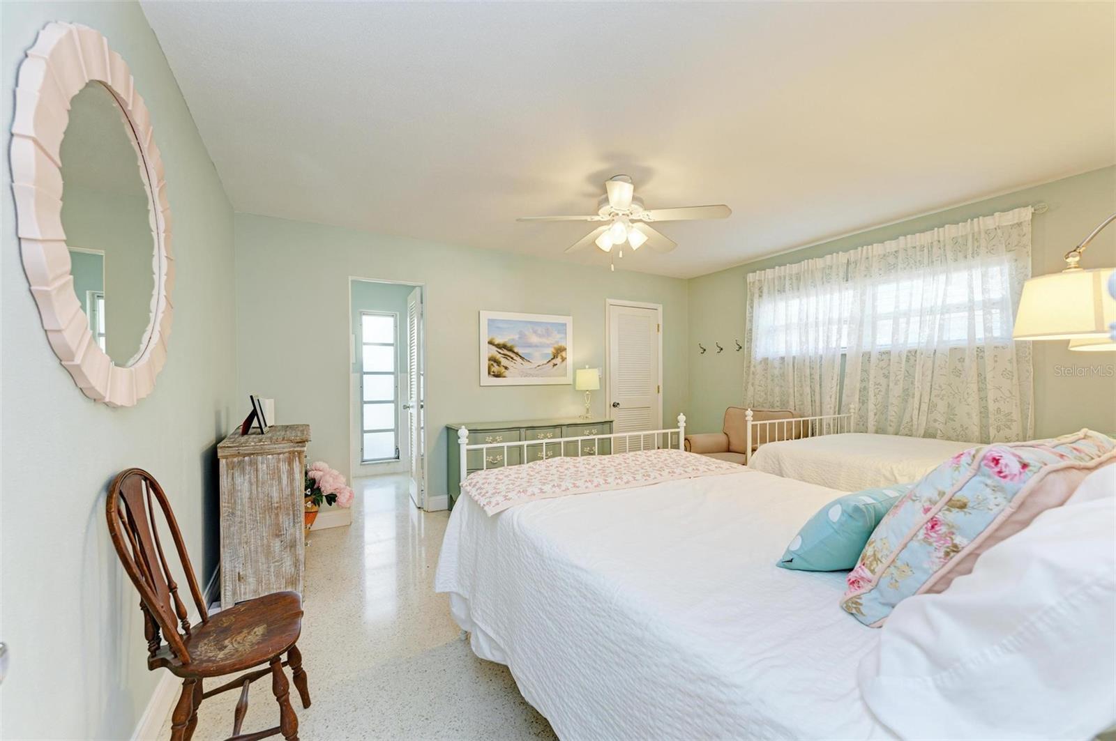 6005 MIDNIGHT PASS RD #N8, SARASOTA, FL, 34242