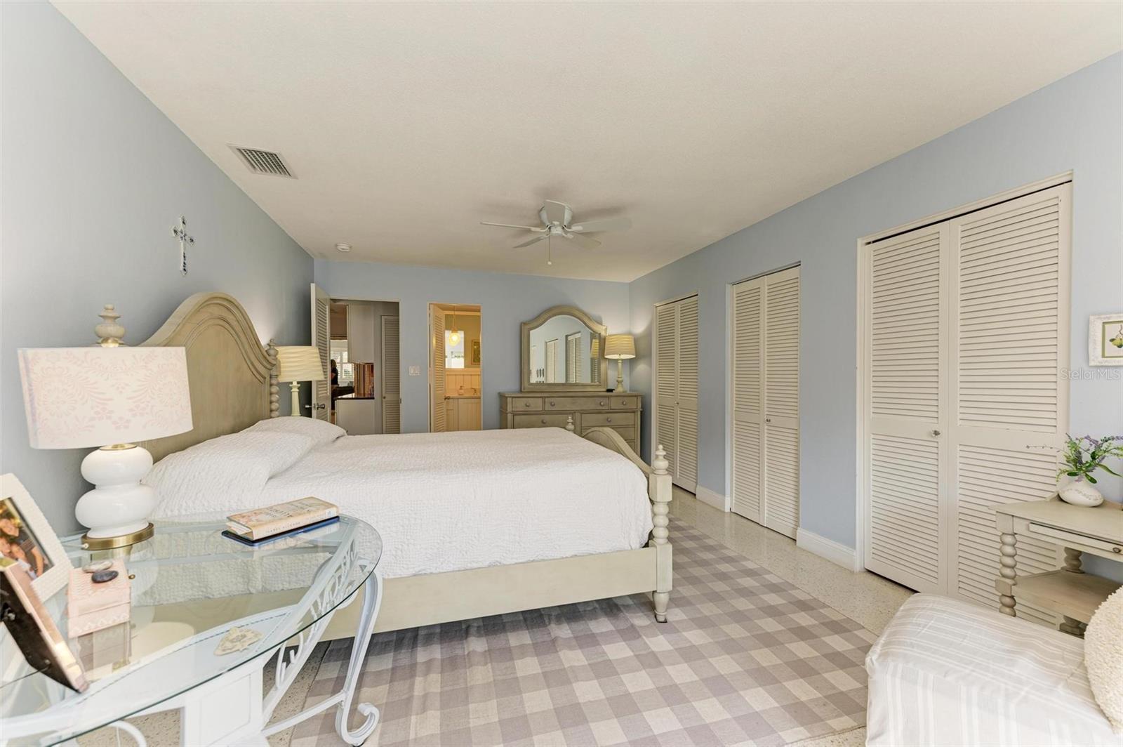 6005 MIDNIGHT PASS RD #N8, SARASOTA, FL, 34242