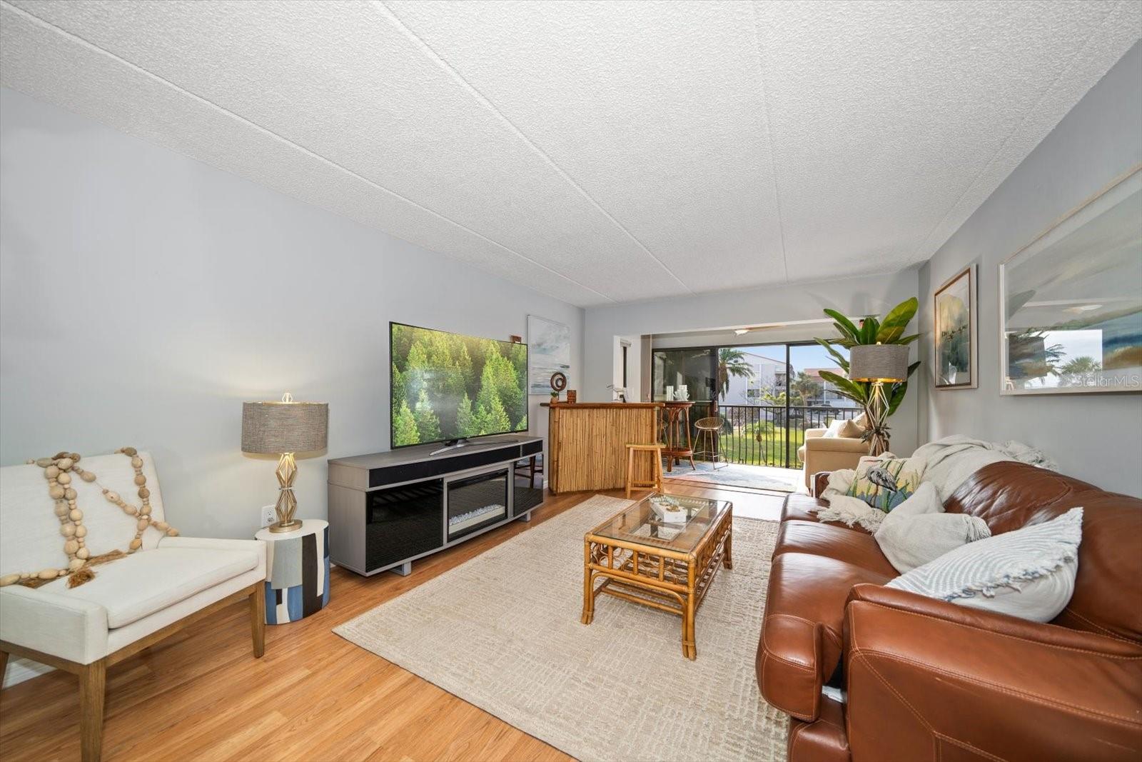 845 S GULFVIEW BLVD #208, CLEARWATER BEACH, FL, 33767