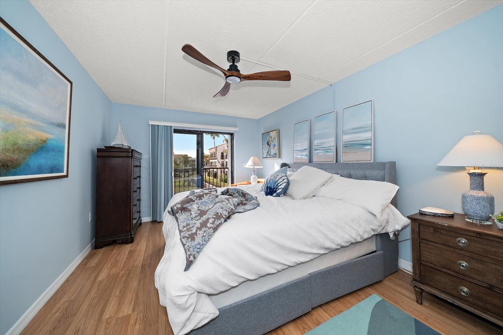 845 S GULFVIEW BLVD #208, CLEARWATER BEACH, FL, 33767