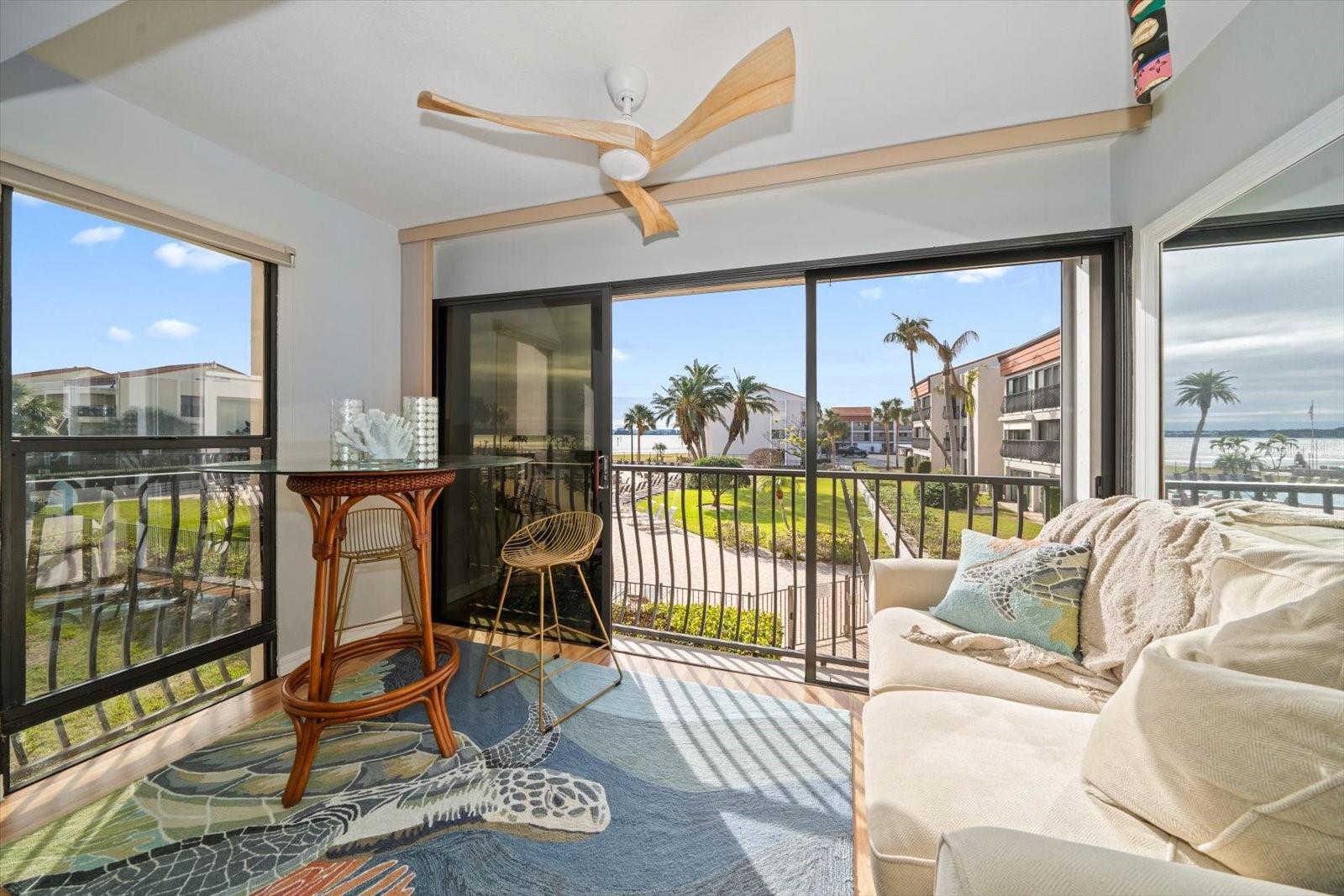 845 S GULFVIEW BLVD #208, CLEARWATER BEACH, FL, 33767