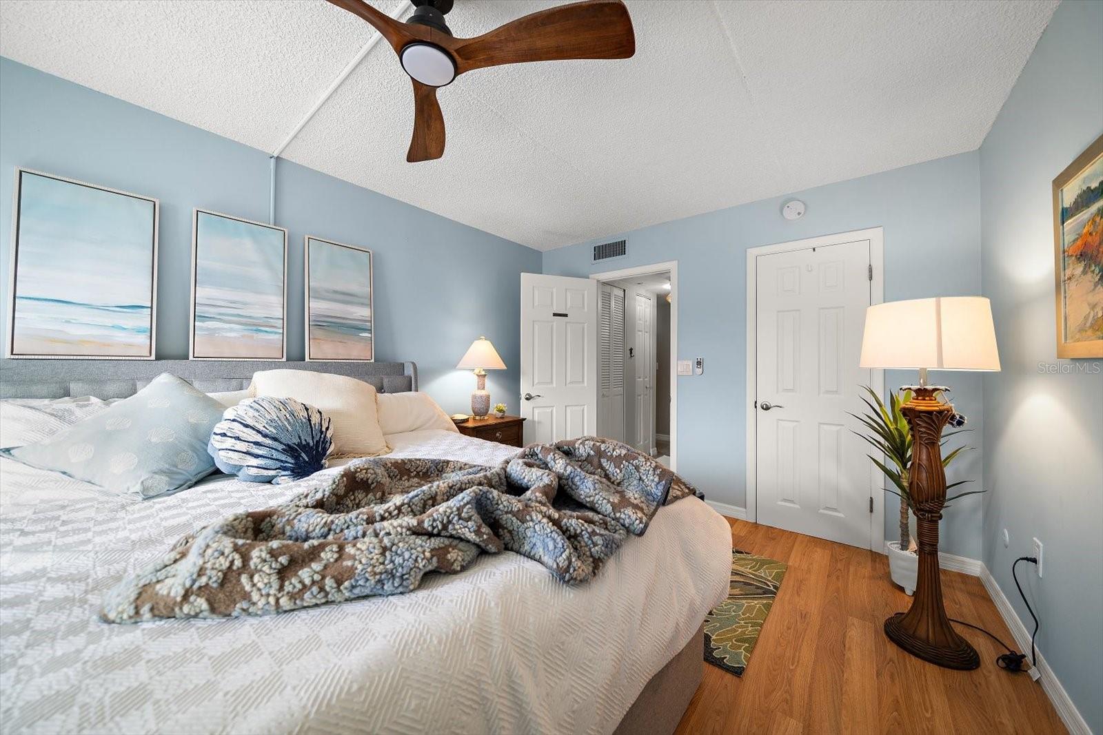 845 S GULFVIEW BLVD #208, CLEARWATER BEACH, FL, 33767
