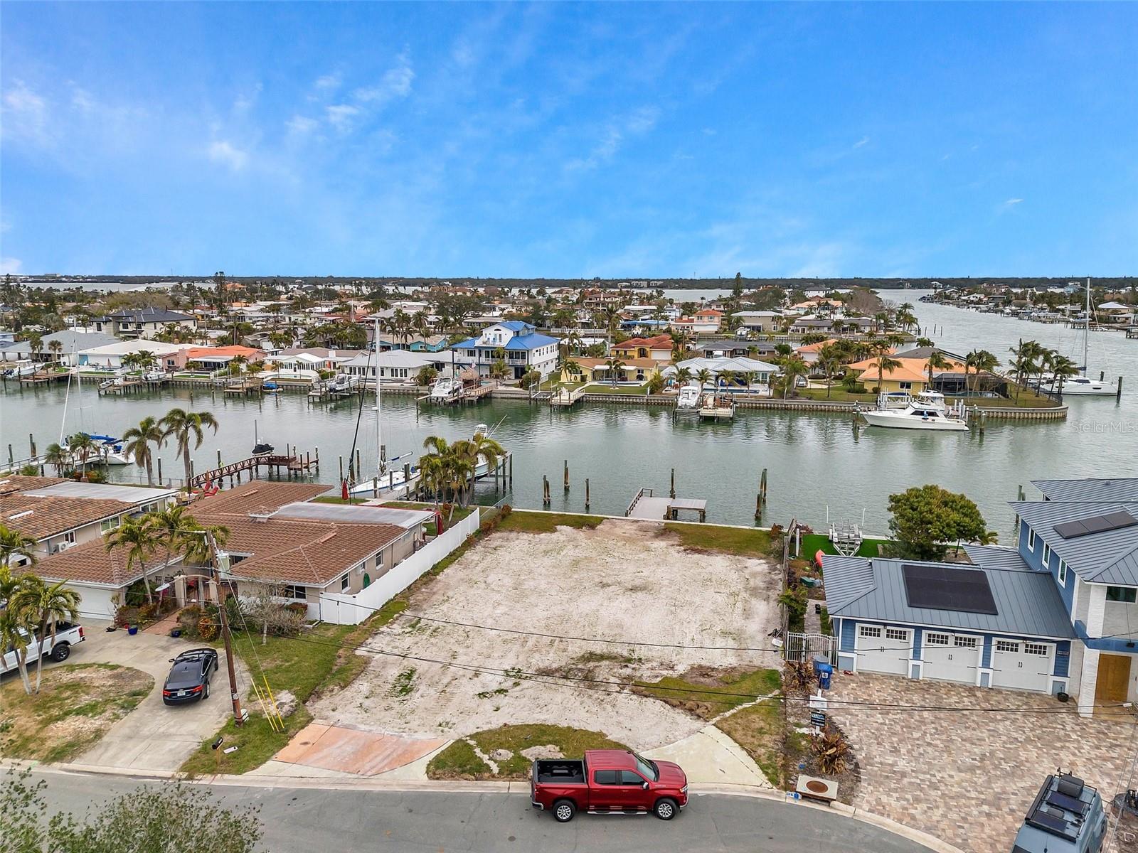 11655 4TH ST E, TREASURE ISLAND, FL, 33706
