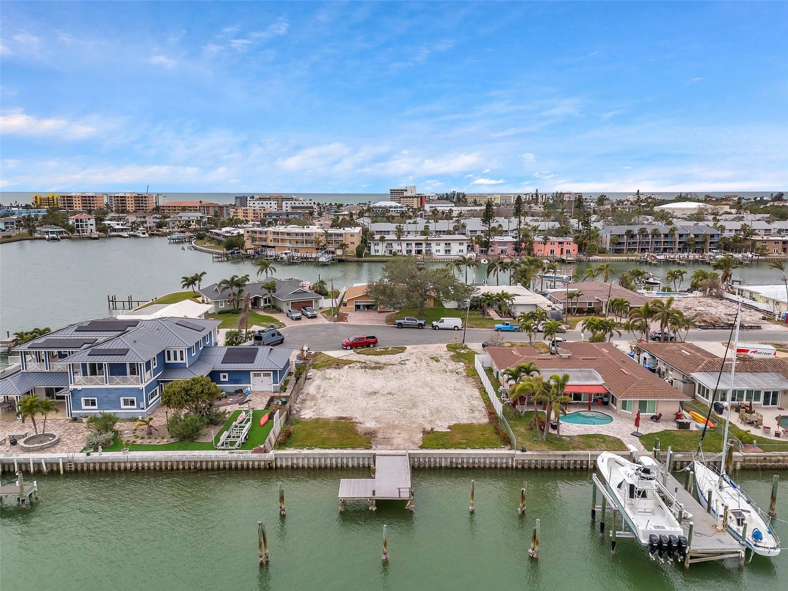 11655 4TH ST E, TREASURE ISLAND, FL, 33706