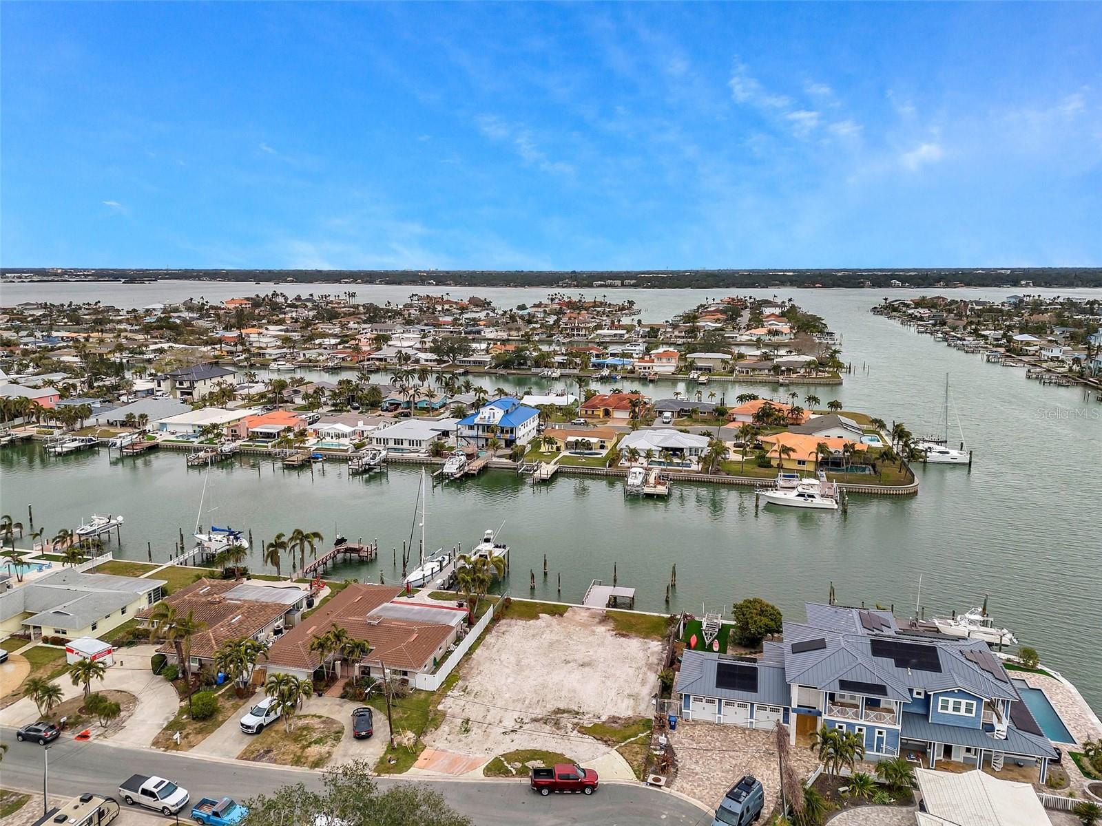 11655 4TH ST E, TREASURE ISLAND, FL, 33706