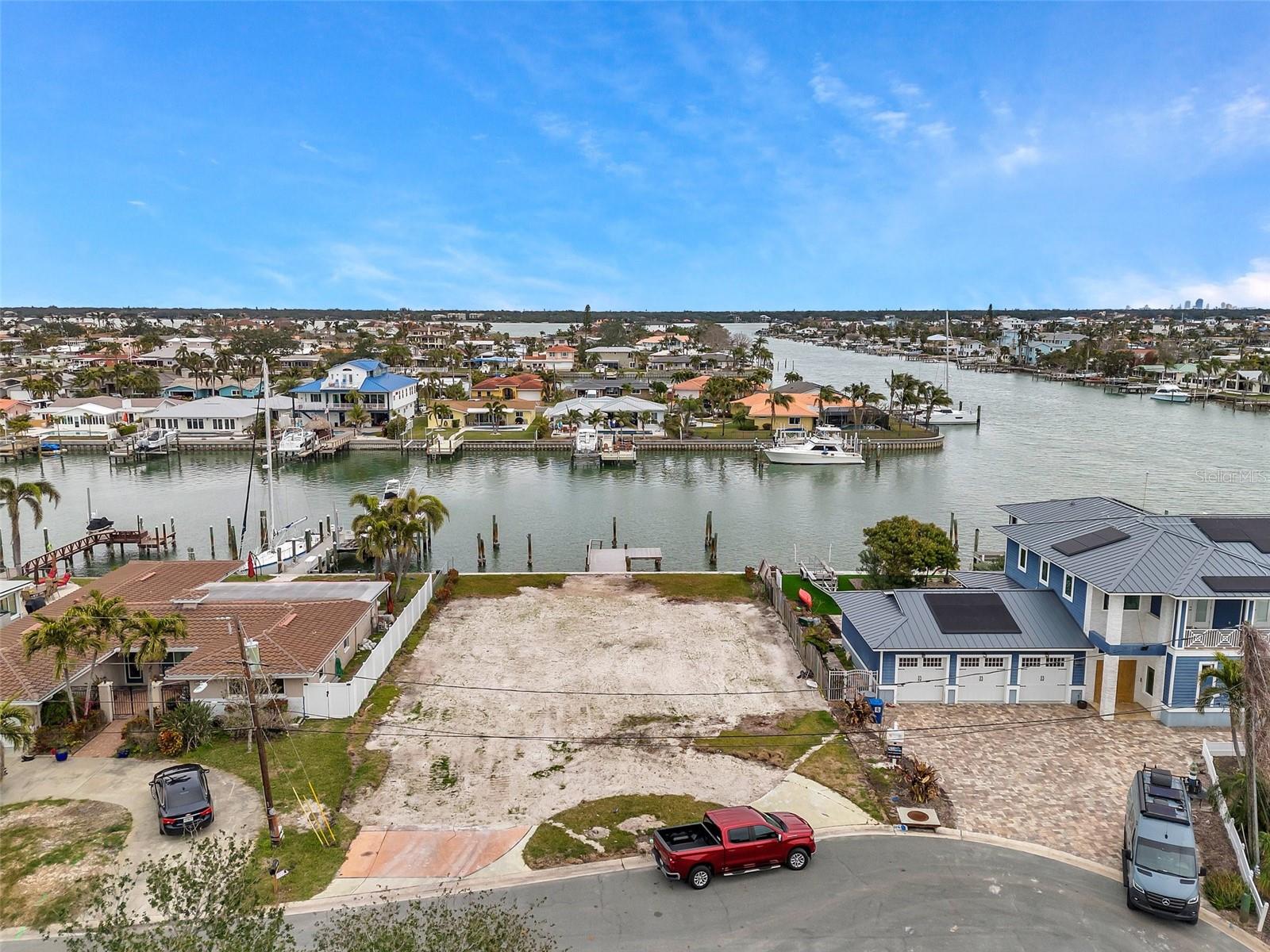 11655 4TH ST E, TREASURE ISLAND, FL, 33706