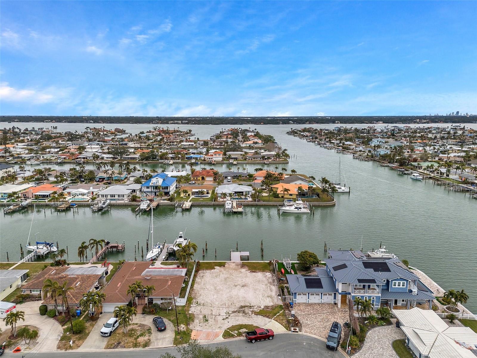 11655 4TH ST E, TREASURE ISLAND, FL, 33706