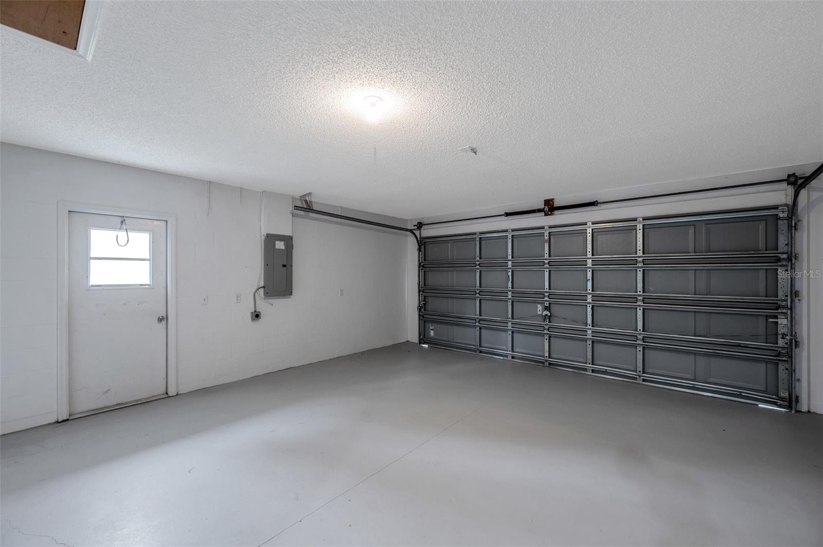 12240 EAKIN ST, WEEKI WACHEE, FL, 34614