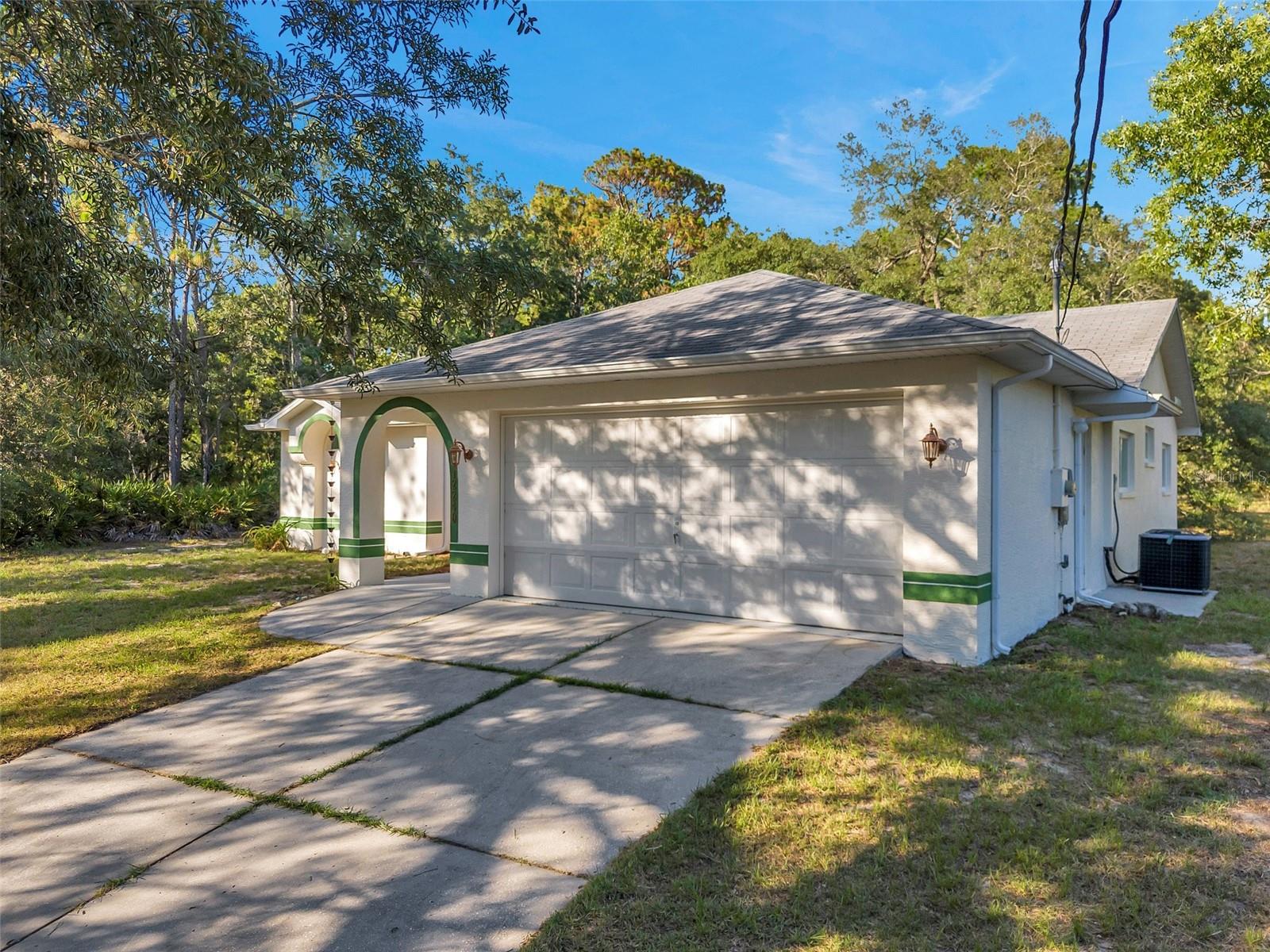 12240 EAKIN ST, WEEKI WACHEE, FL, 34614