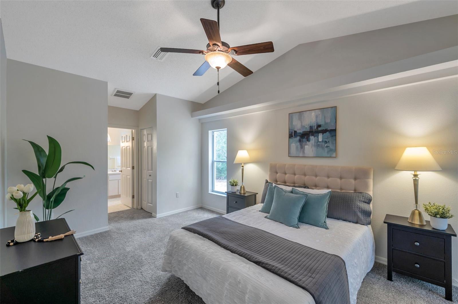 12240 EAKIN ST, WEEKI WACHEE, FL, 34614