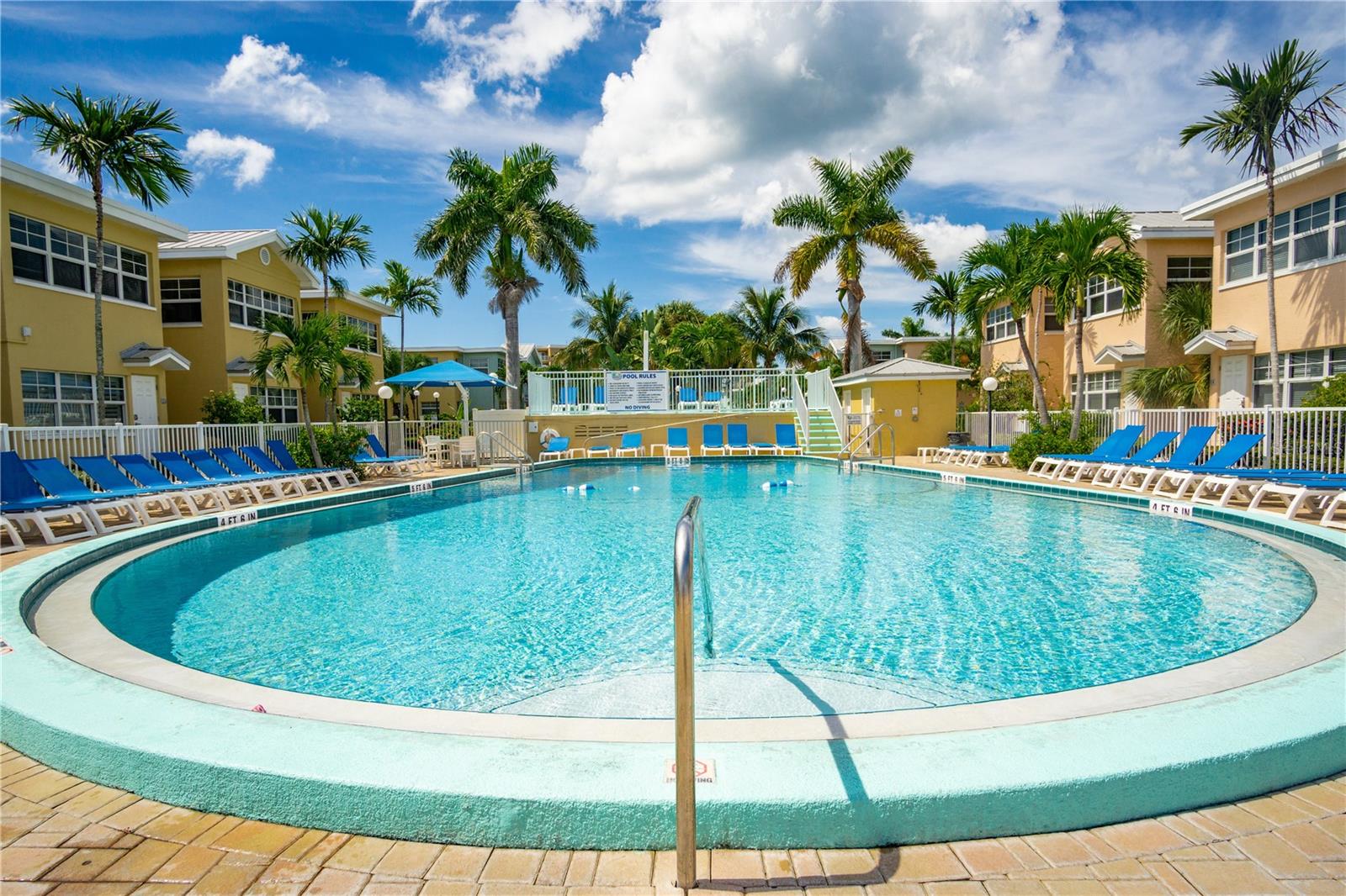 19417 GULF BLVD #A207, INDIAN ROCKS BEACH, FL, 33785