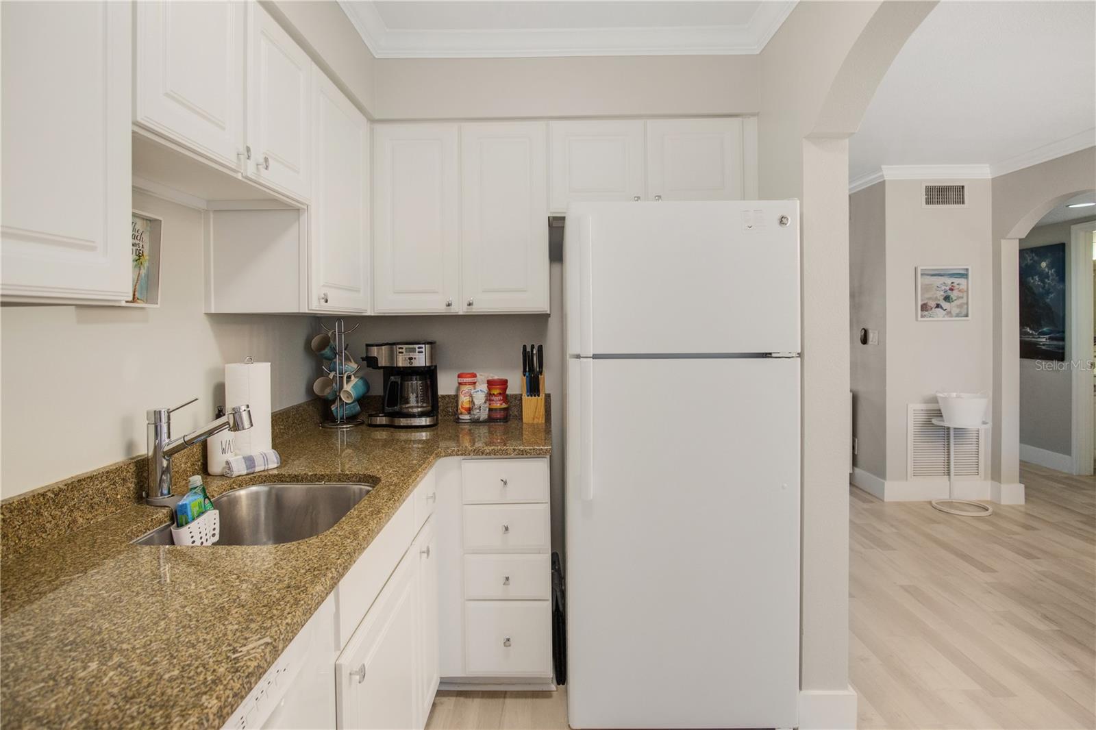 19417 GULF BLVD #A207, INDIAN ROCKS BEACH, FL, 33785
